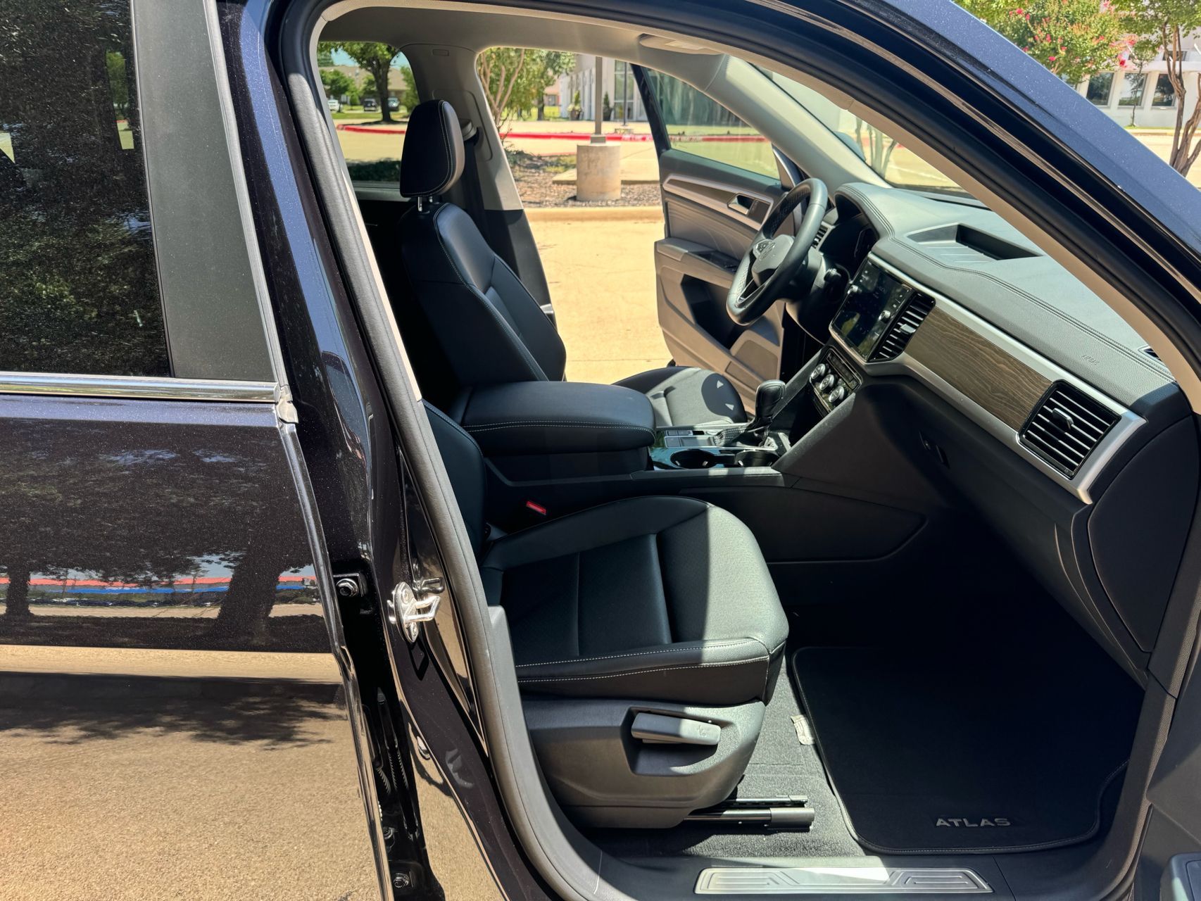 2020 Volkswagen Atlas S photo 46
