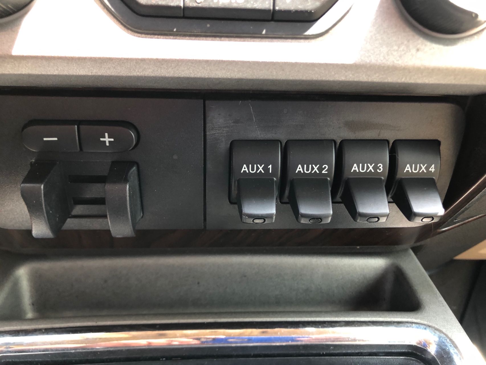 2016 Ford F-250 Lariat photo 26
