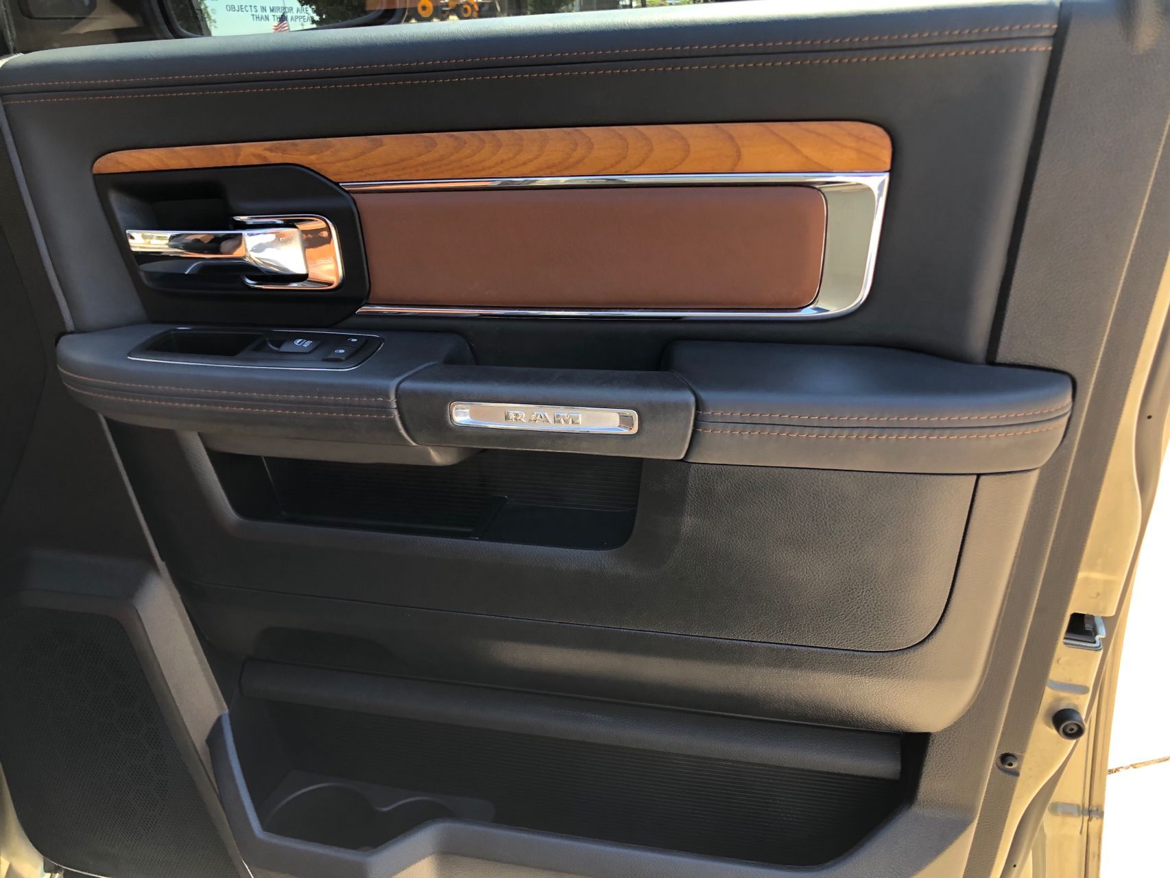 2015 Ram 1500 Laramie Longhorn photo 21