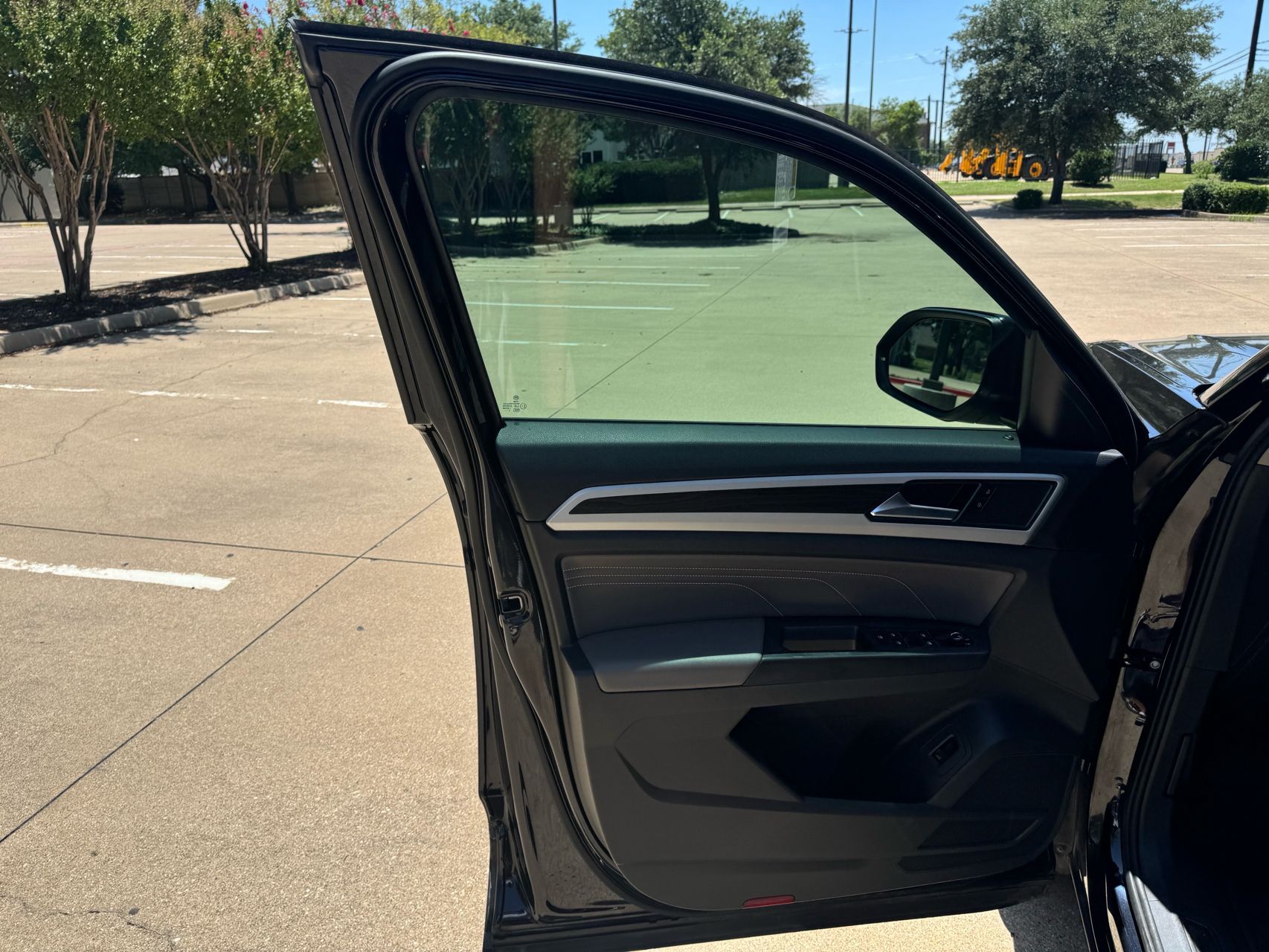 2020 Volkswagen Atlas S photo 41