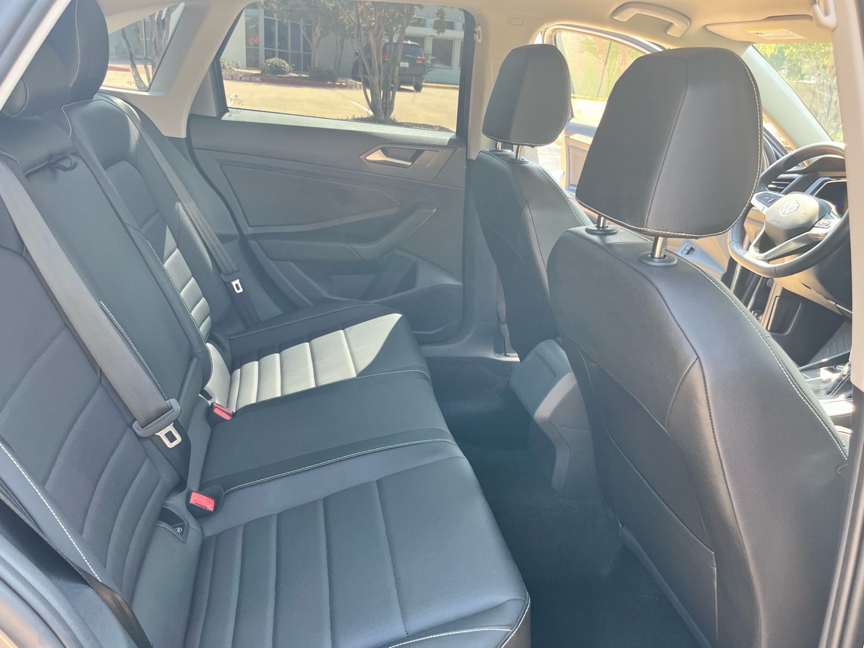 2024 Volkswagen Jetta SE photo 14