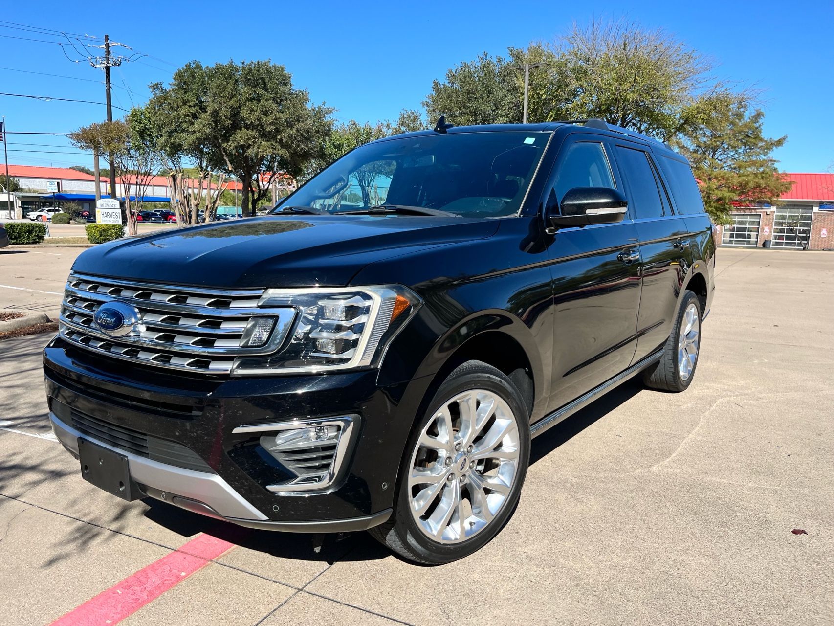 2018 Ford Expedition Limited's photo