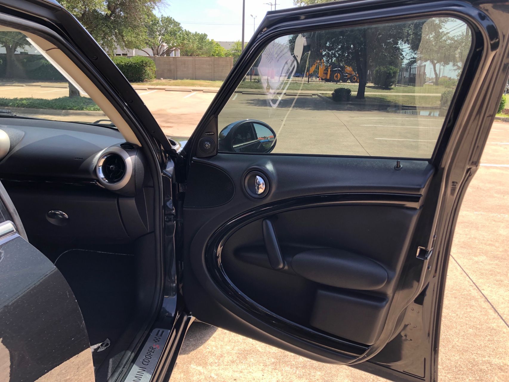 2012 Mini Cooper S ALL4 photo 9