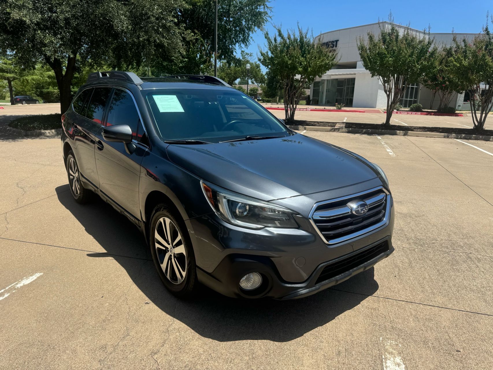 2018 Subaru Outback 2.5i Limited photo 4