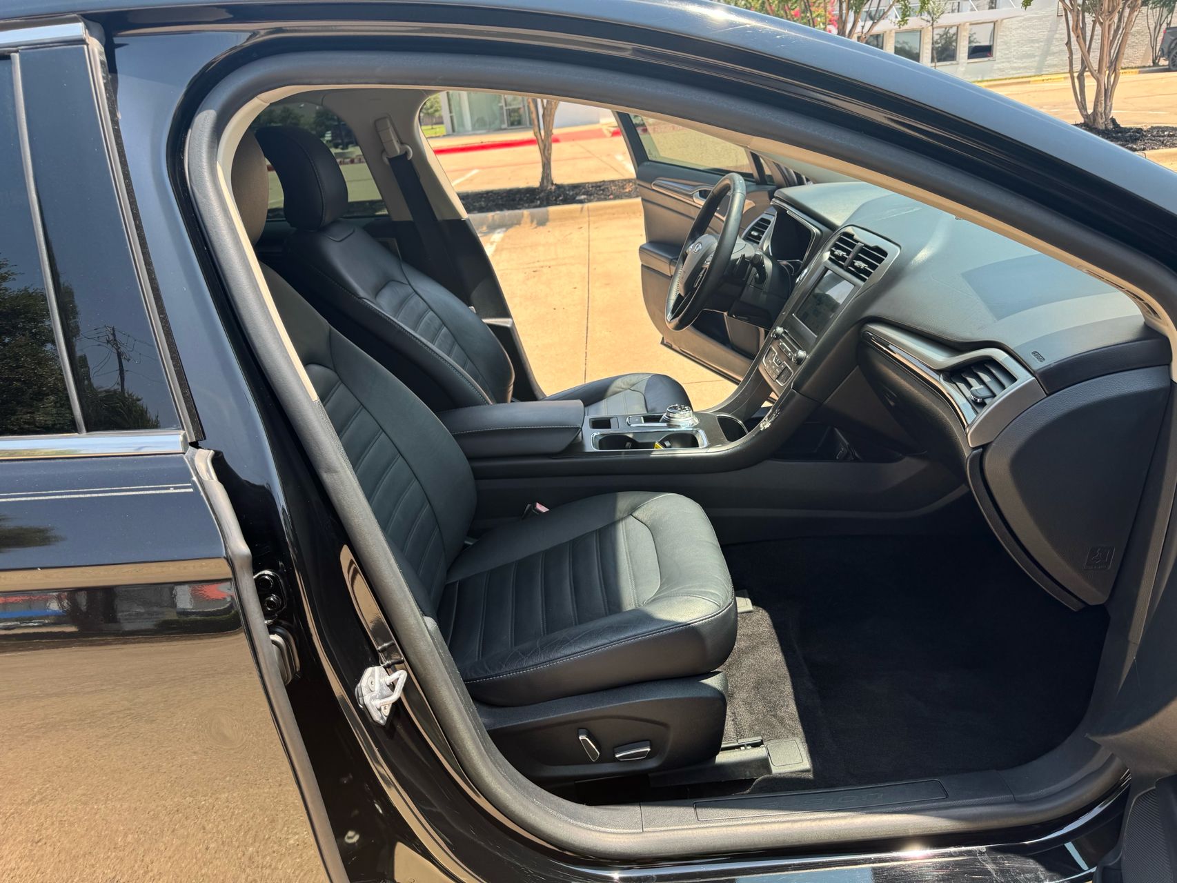 2017 Ford Fusion Titanium photo 47