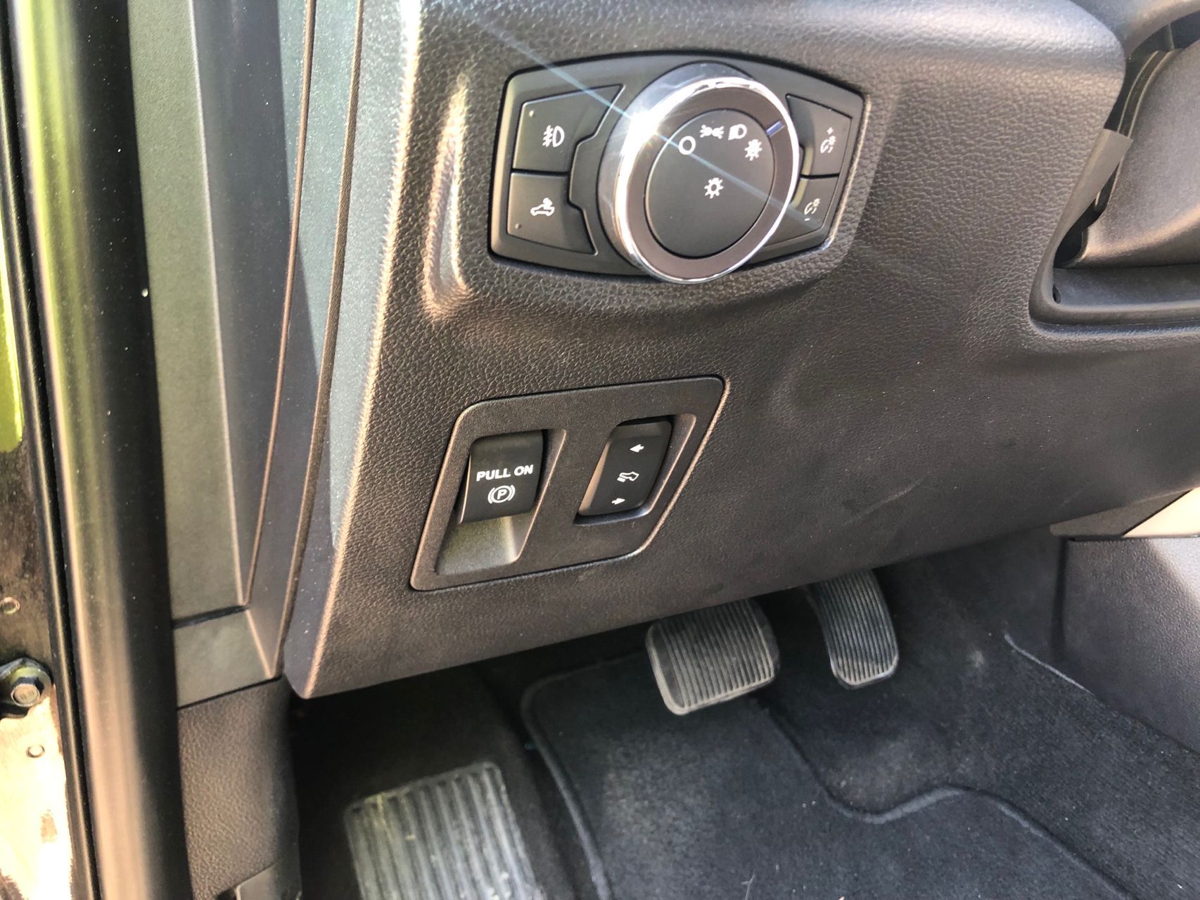 2019 Ford F-150 Lariat photo 13