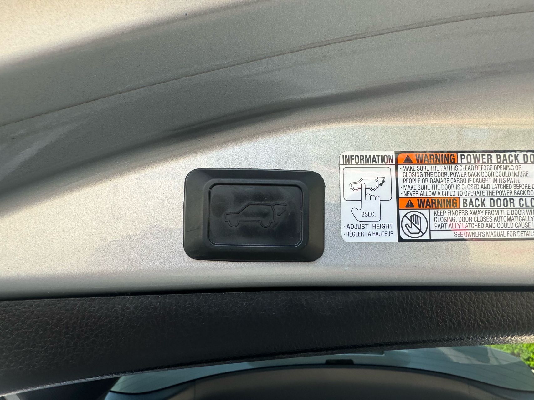 2018 Toyota Prius Prime Premium photo 45