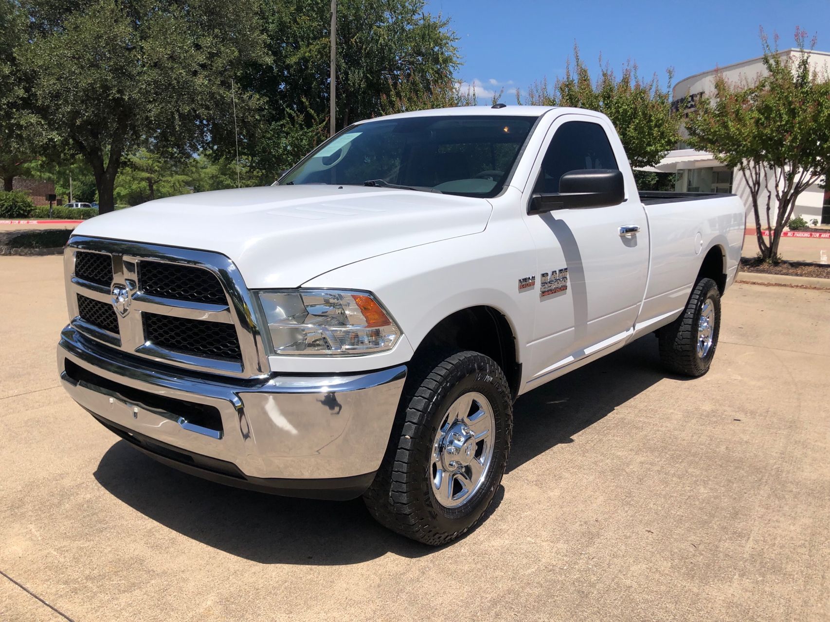 2016 RAM 2500's photo