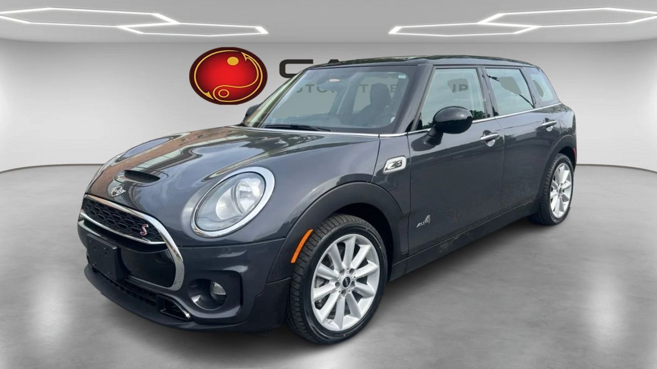 2017 MINI Clubman Cooper S ALL4's photo