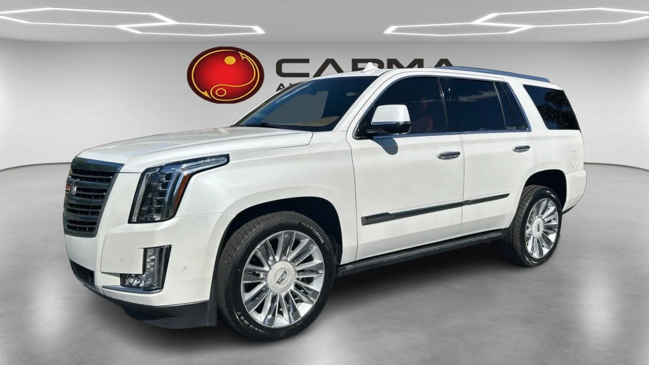2017 Cadillac Escalade 2WD Platinum's photo