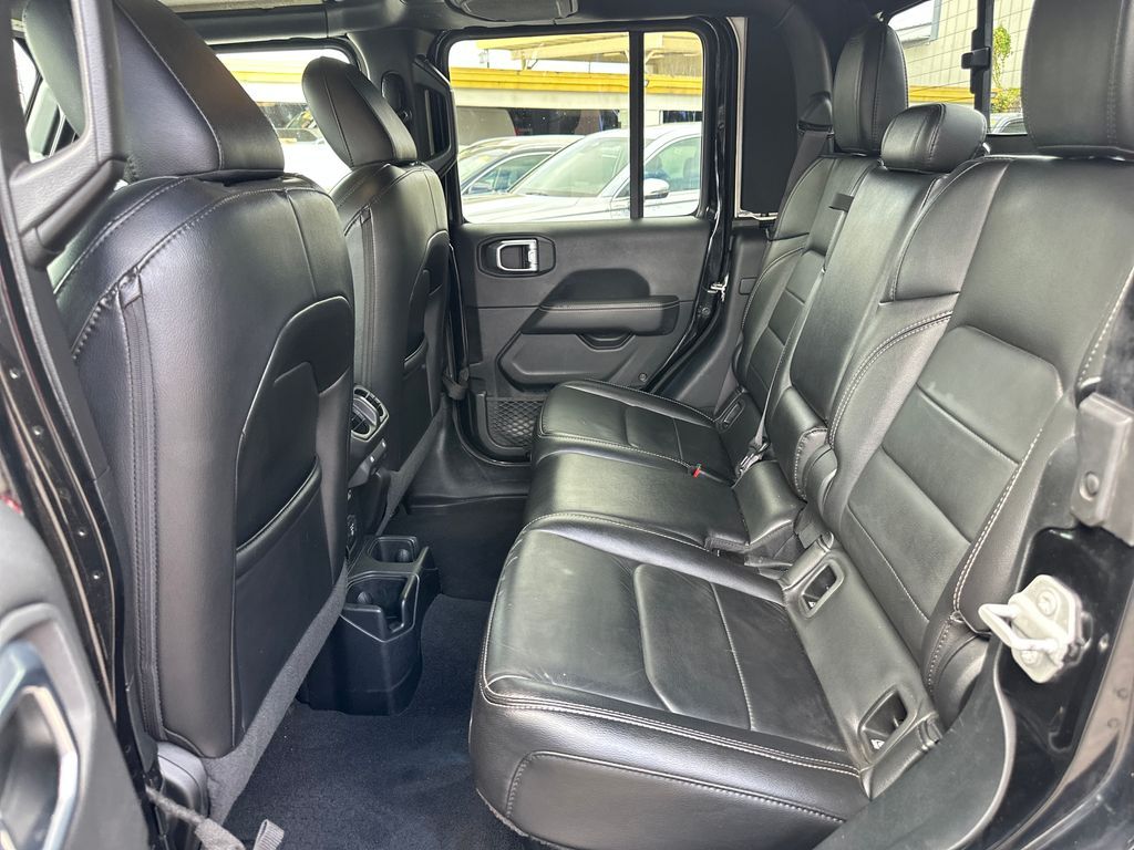 2021 Jeep Gladiator Overland - Photo 20
