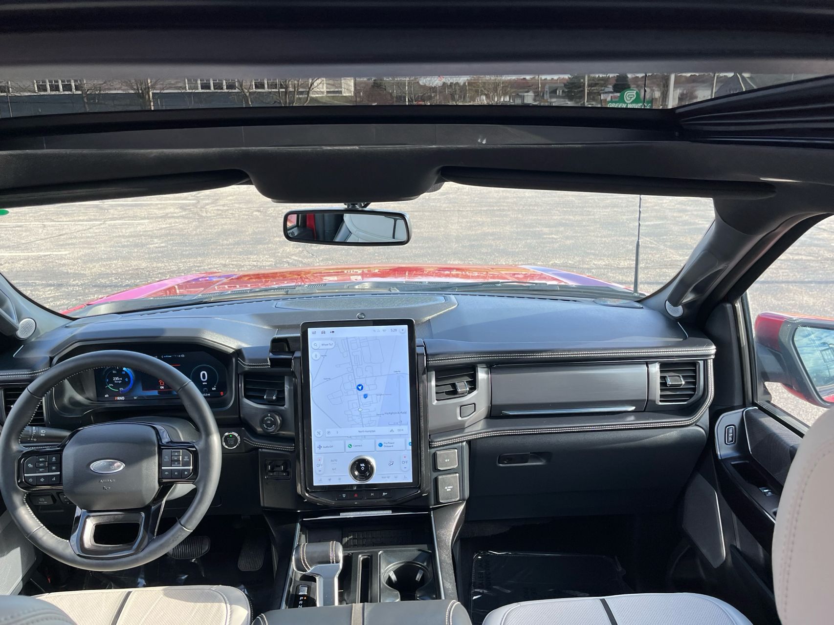 2023 Ford F-150 Lightning Platinum - Photo 15