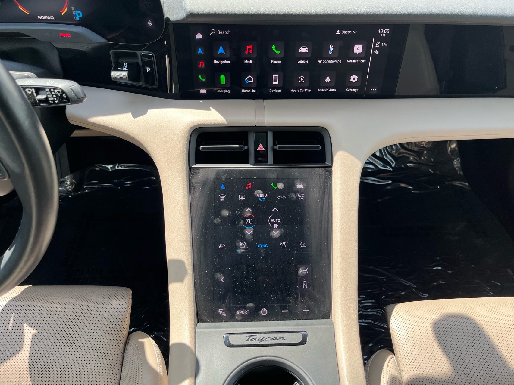 2022 Porsche Taycan Base - Photo 23