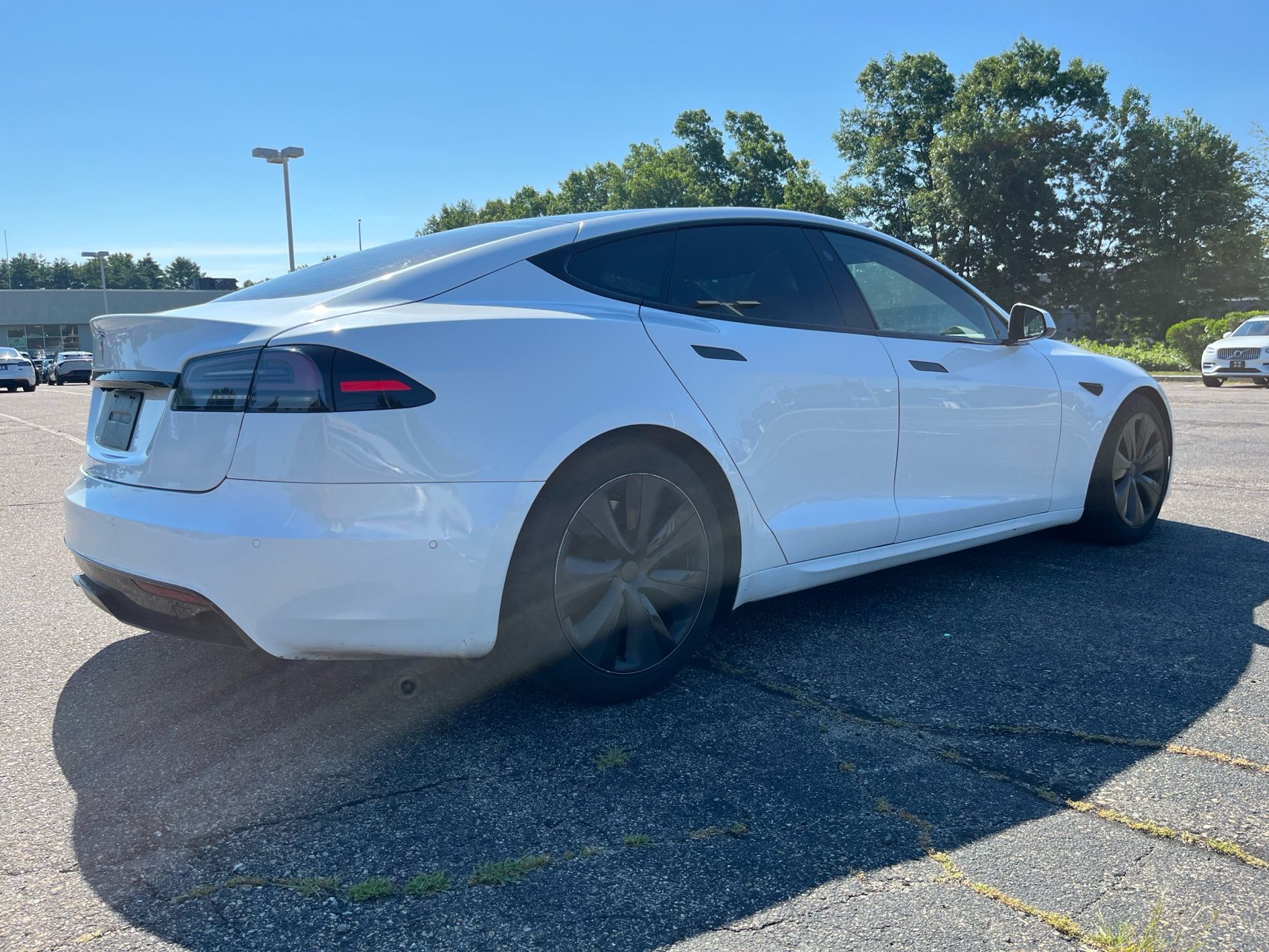 View vehicle photo 5