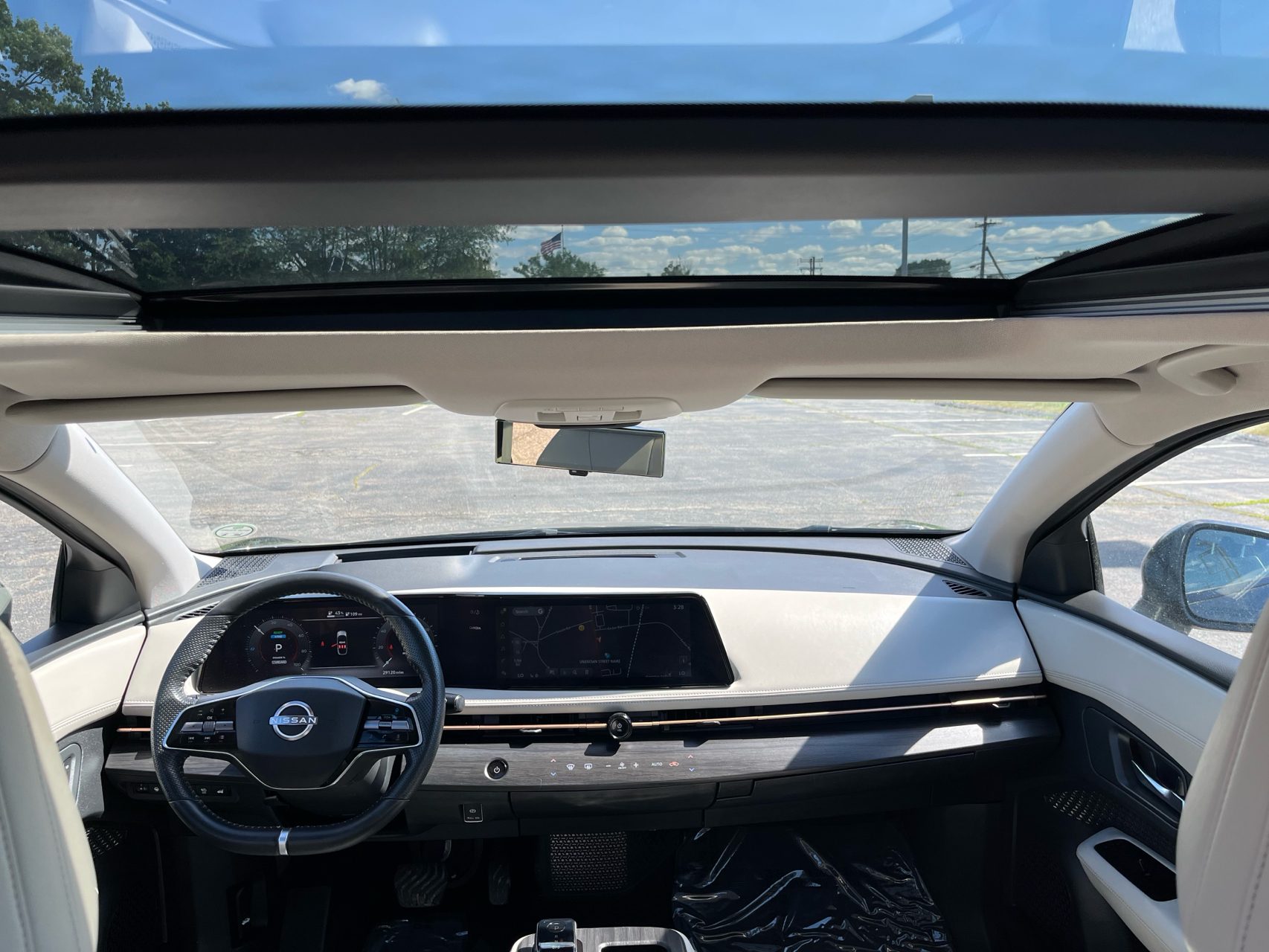 2023 Nissan Ariya Evolve+ - Photo 16