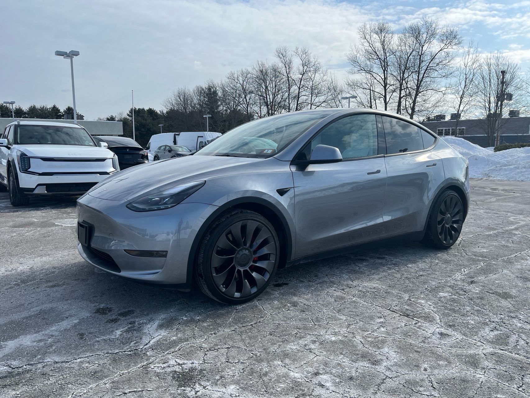 Used Genesis Electrified GV70 For Sale in North Hampton, NH