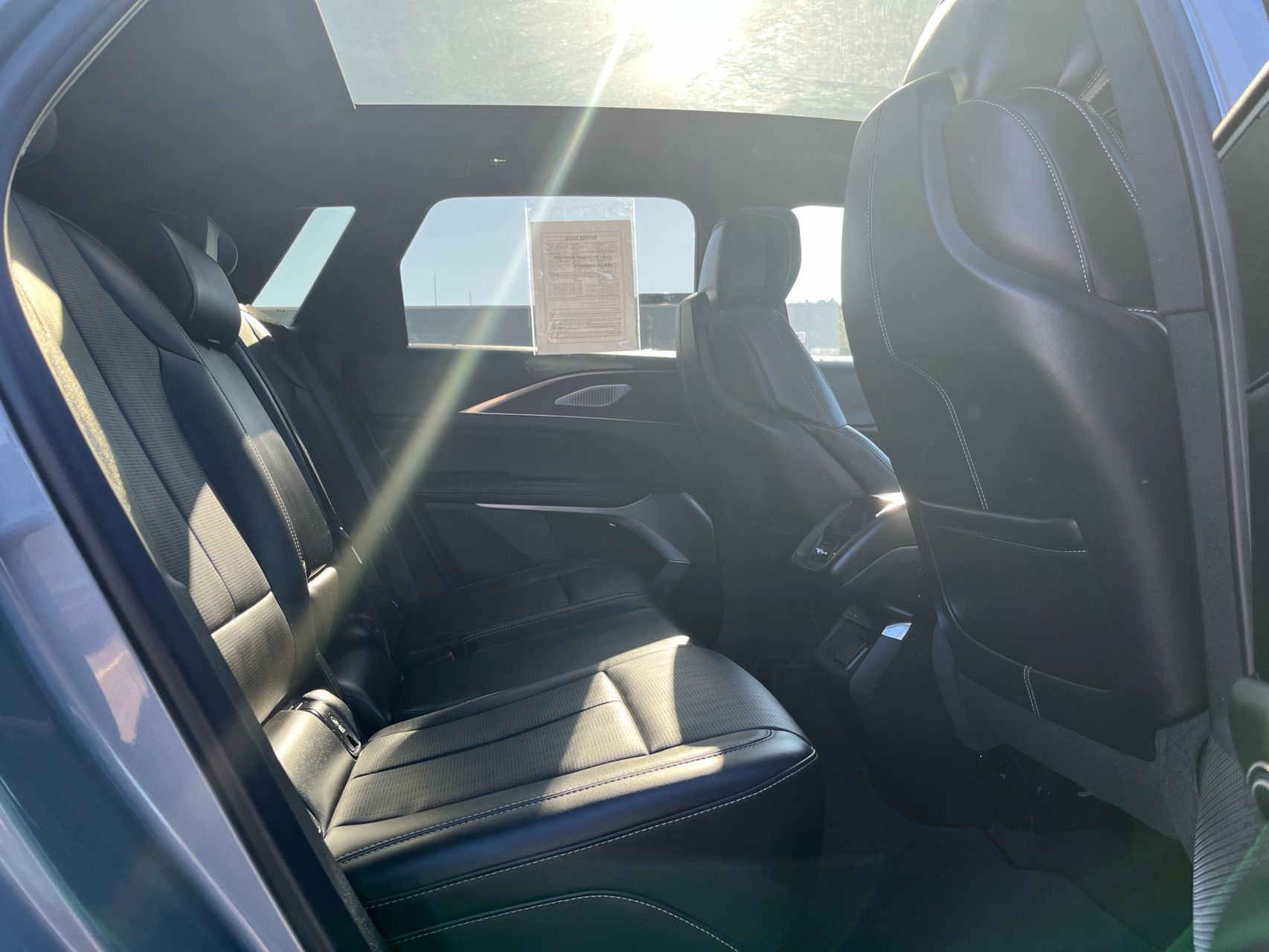 2024 Cadillac LYRIQ Luxury 2 - Photo 13