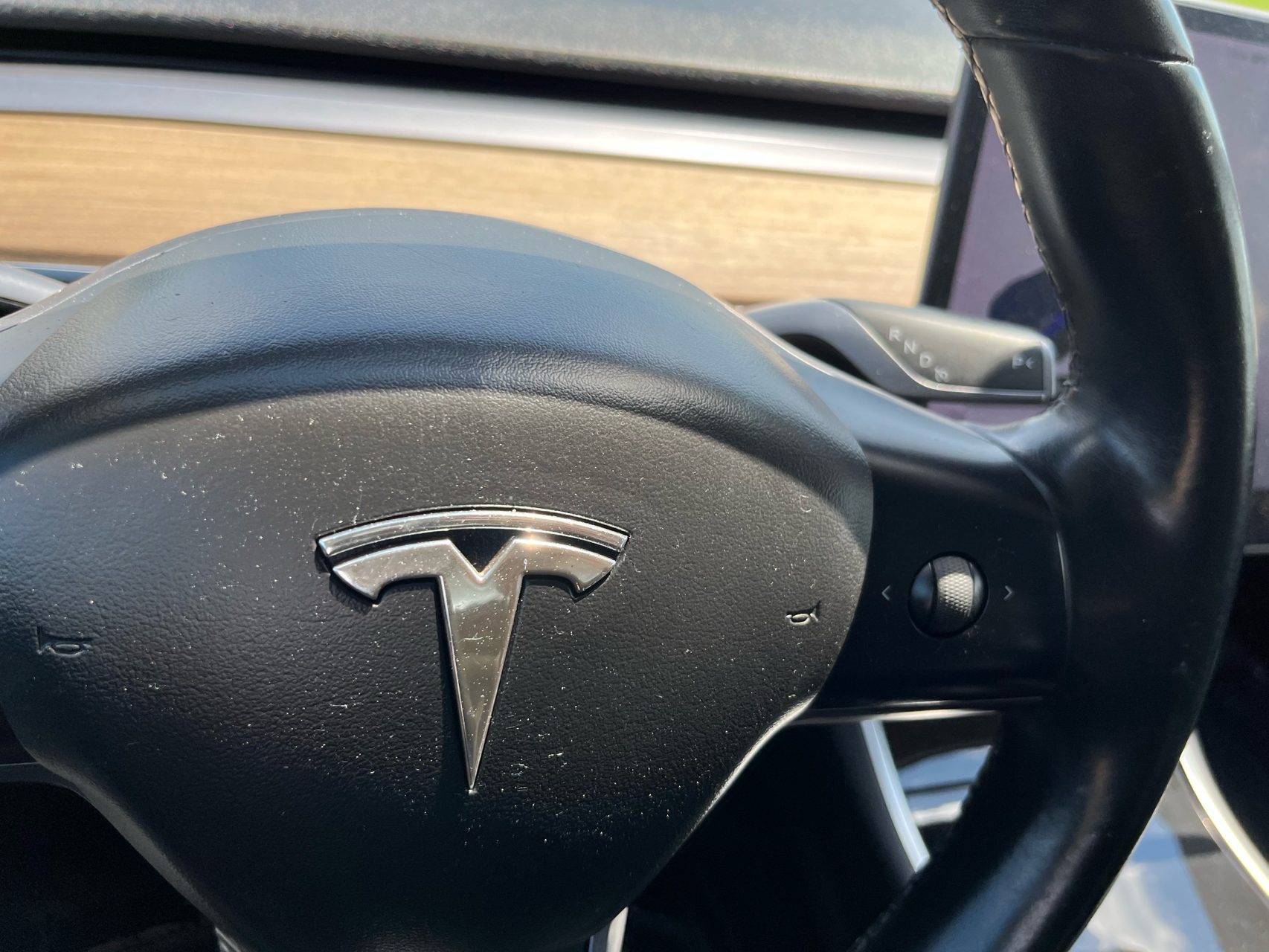 2018 Tesla Model 3 Long Range - Photo 18
