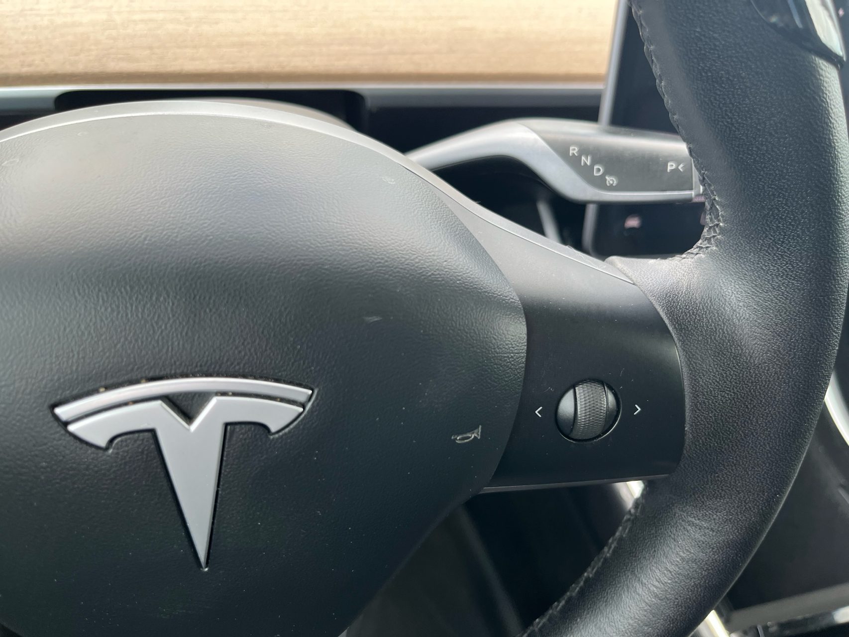2021 Tesla Model Y Long Range - Photo 19