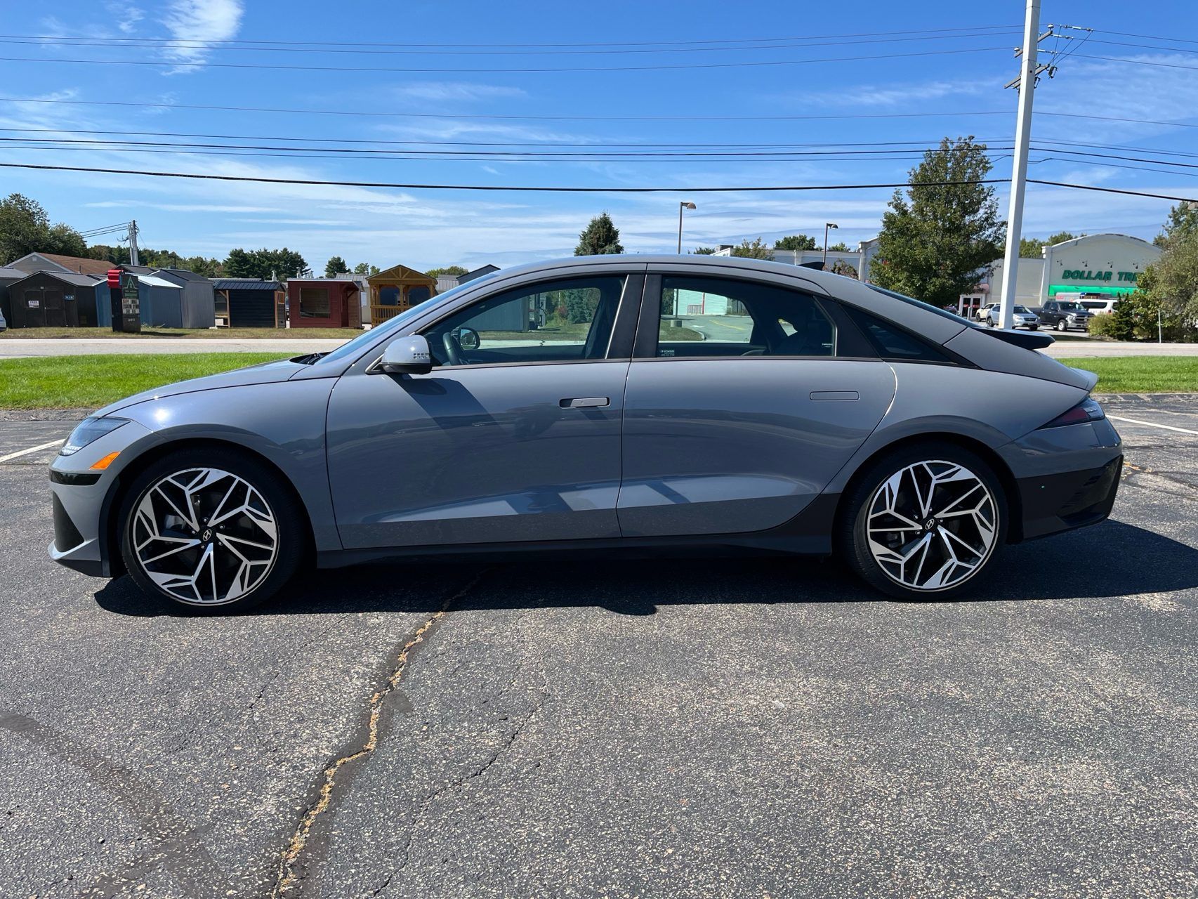 Electric and Hybrid Sedans Under $40,000 in North Hampton | Green