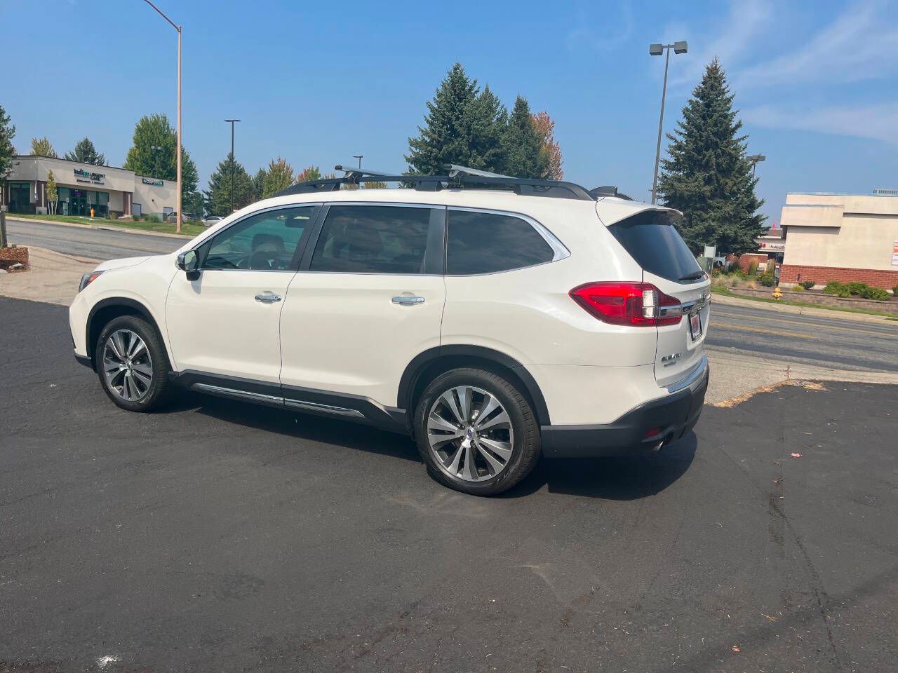 2019 Subaru Ascent Touring photo 2