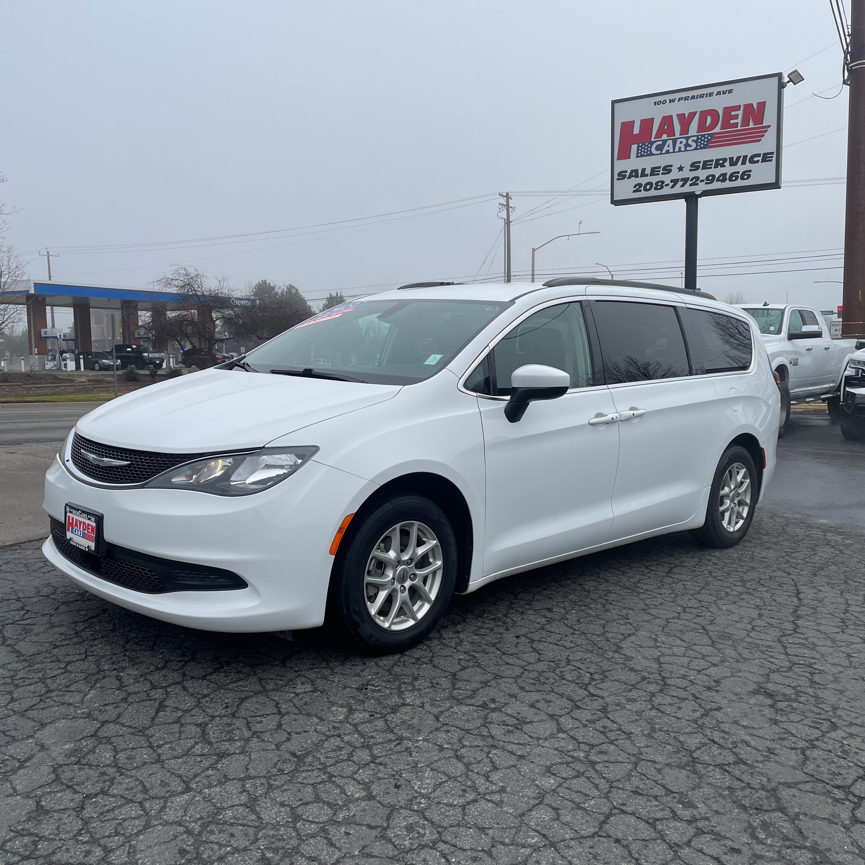 2021 Chrysler Voyager LXI