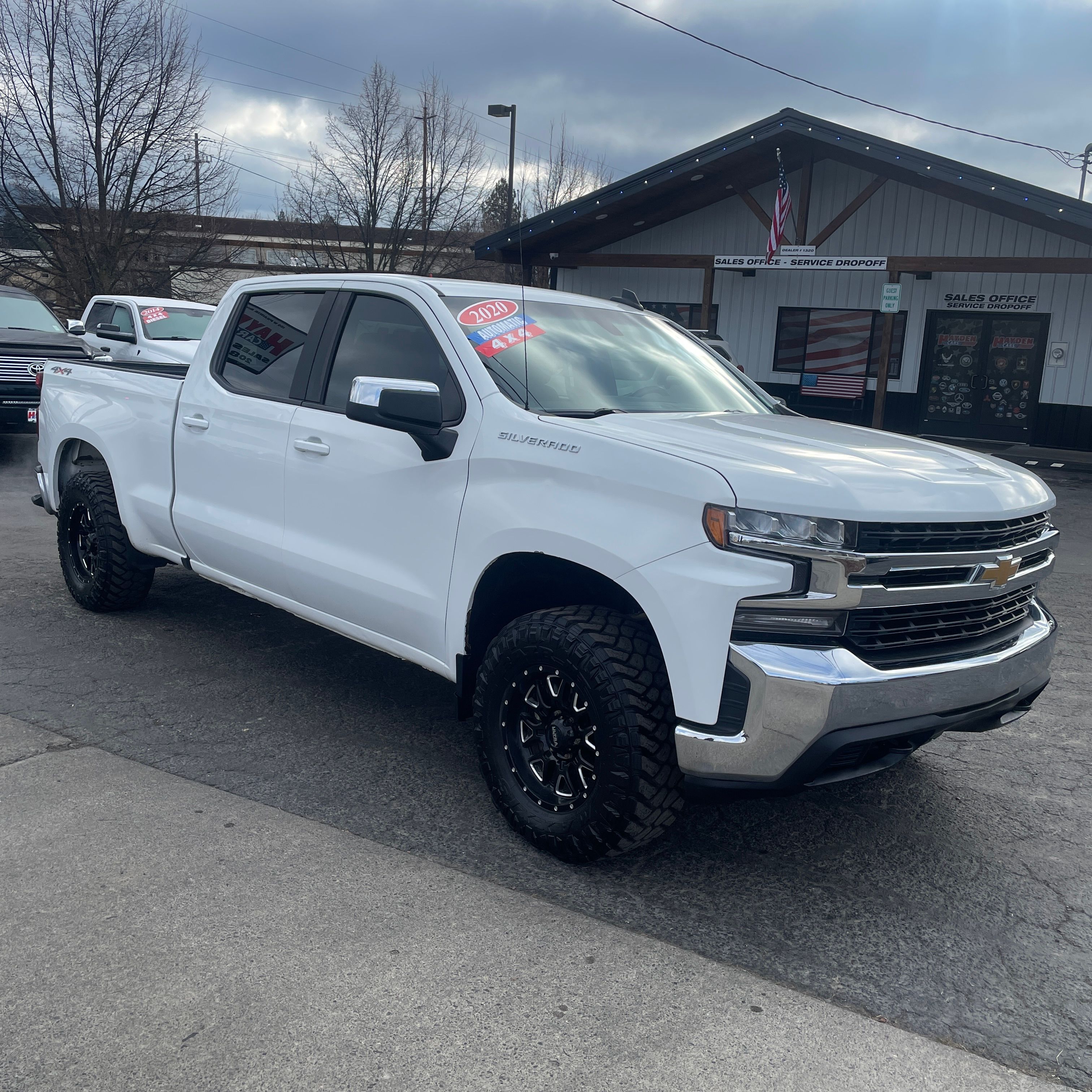 2020 Chevrolet Silverado 1500 LT - Photo 7