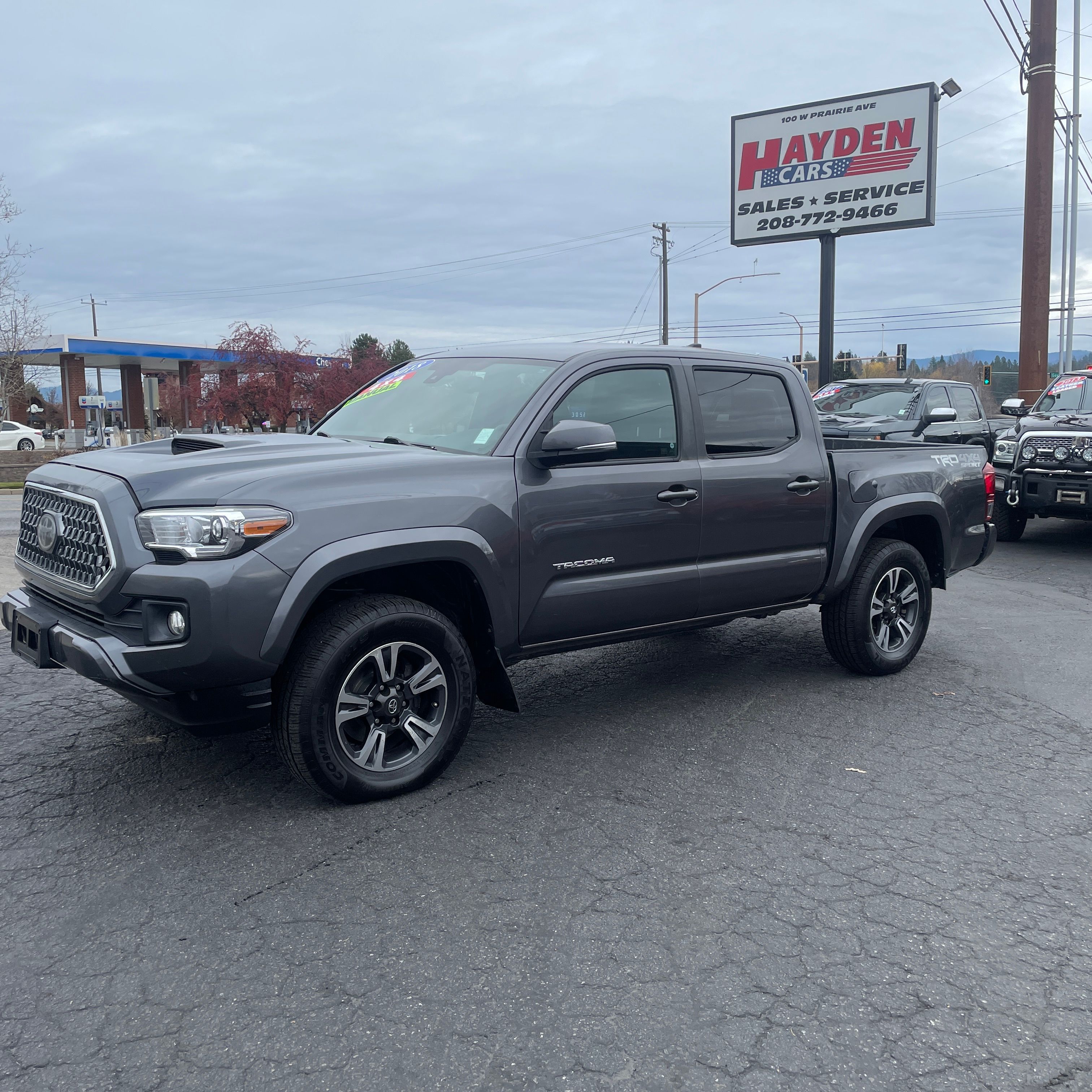 2018 Toyota Tacoma TRD Sport's photo