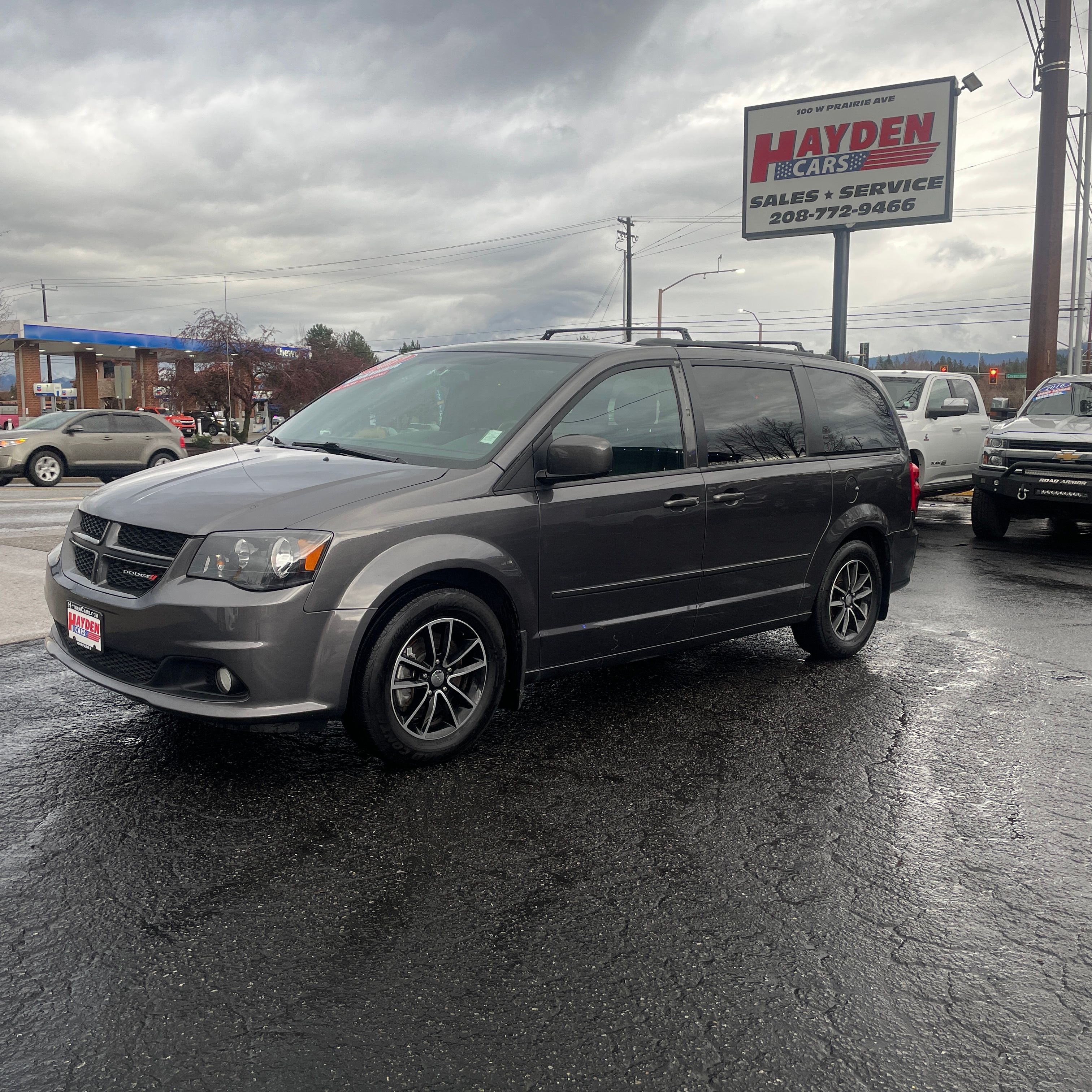 2017 Dodge Grand Caravan GT's photo