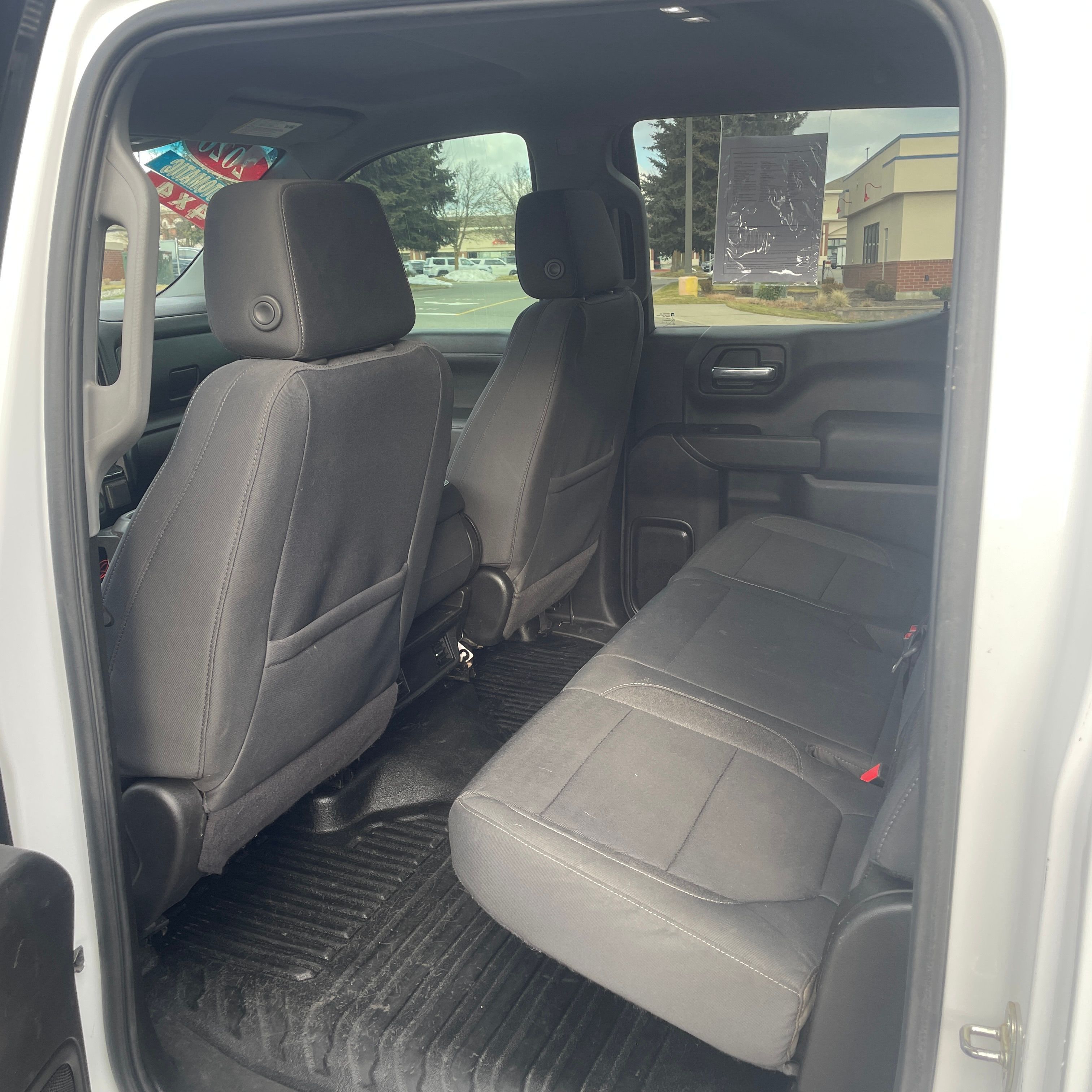 2020 Chevrolet Silverado 1500 LT - Photo 11