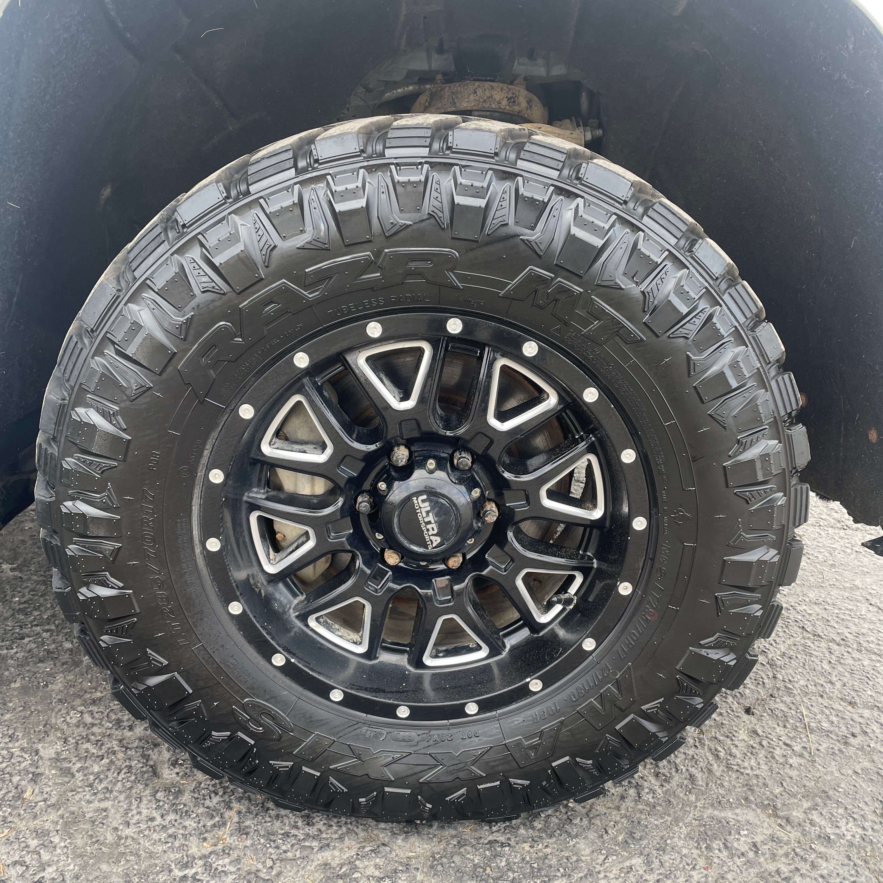2020 Chevrolet Silverado 1500 LT - Photo 9