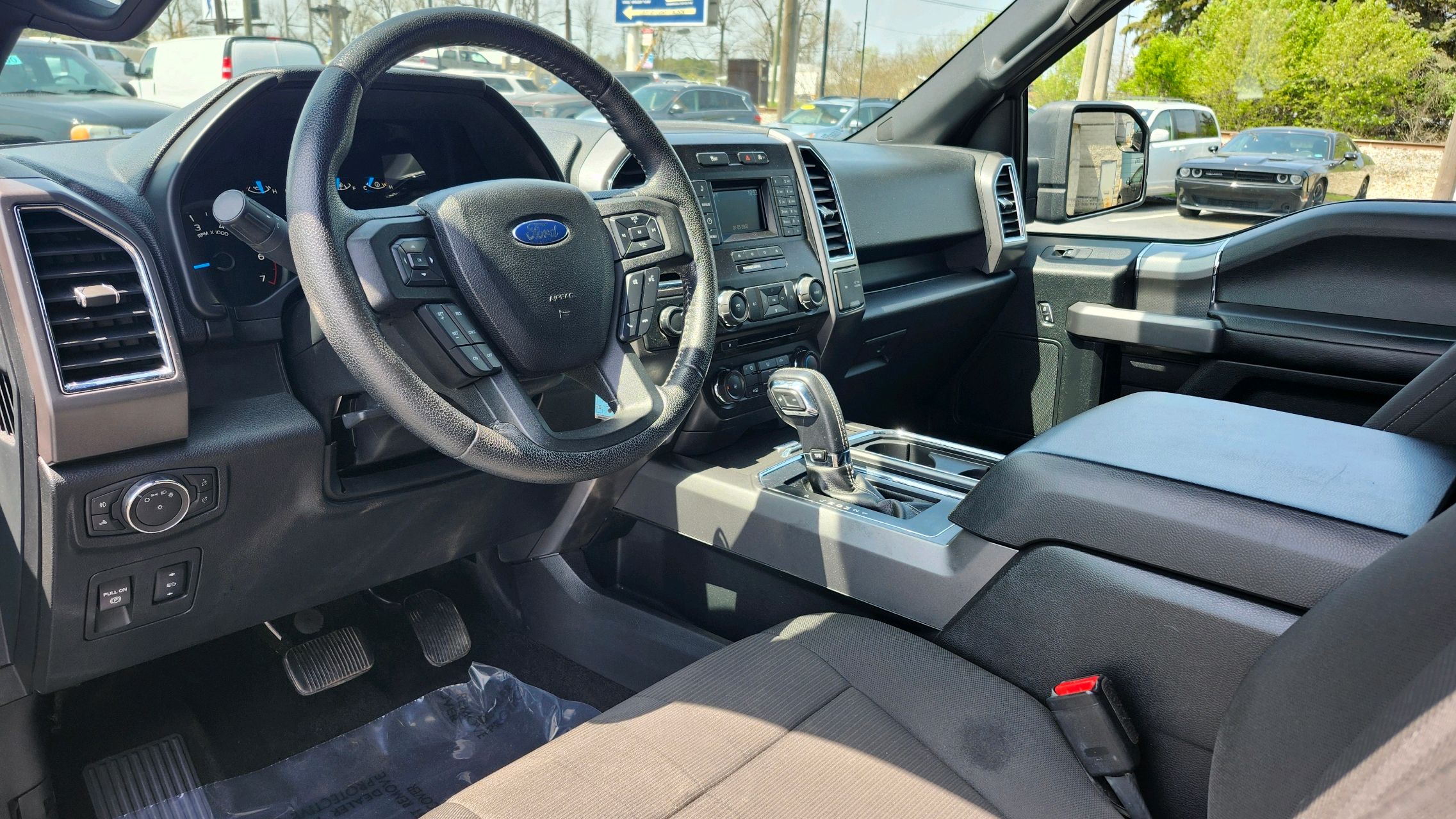 2019 Ford Edge SEL photo 52