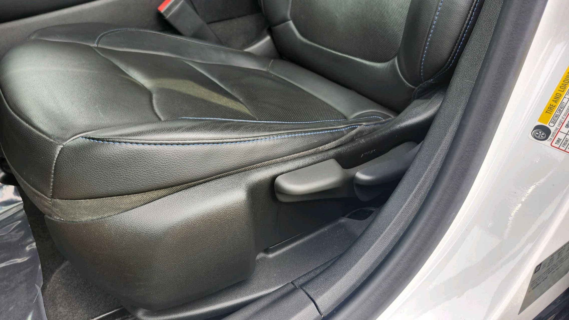 2011 Honda Insight LX photo 41