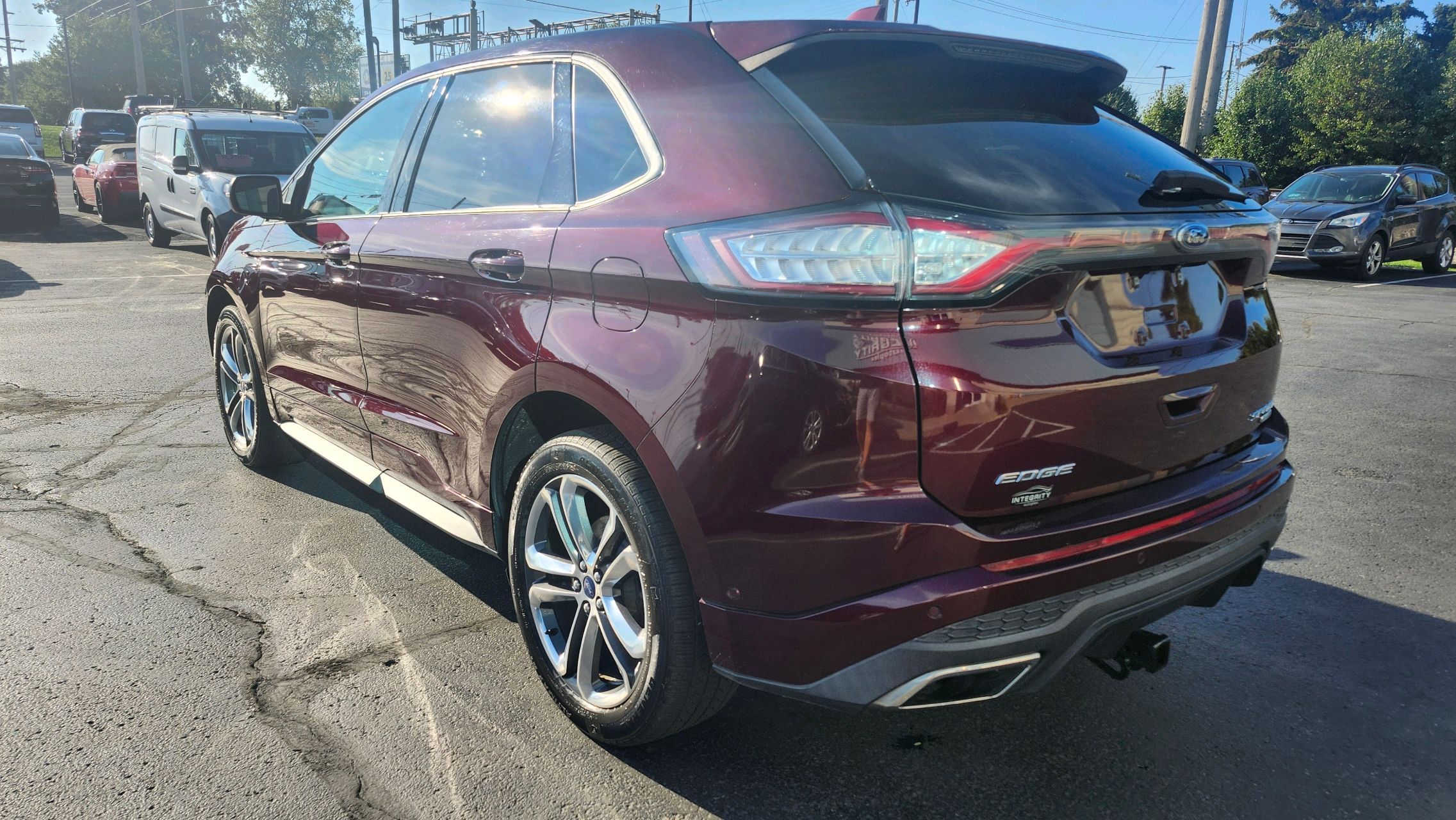 2019 Ford Edge SEL photo 16