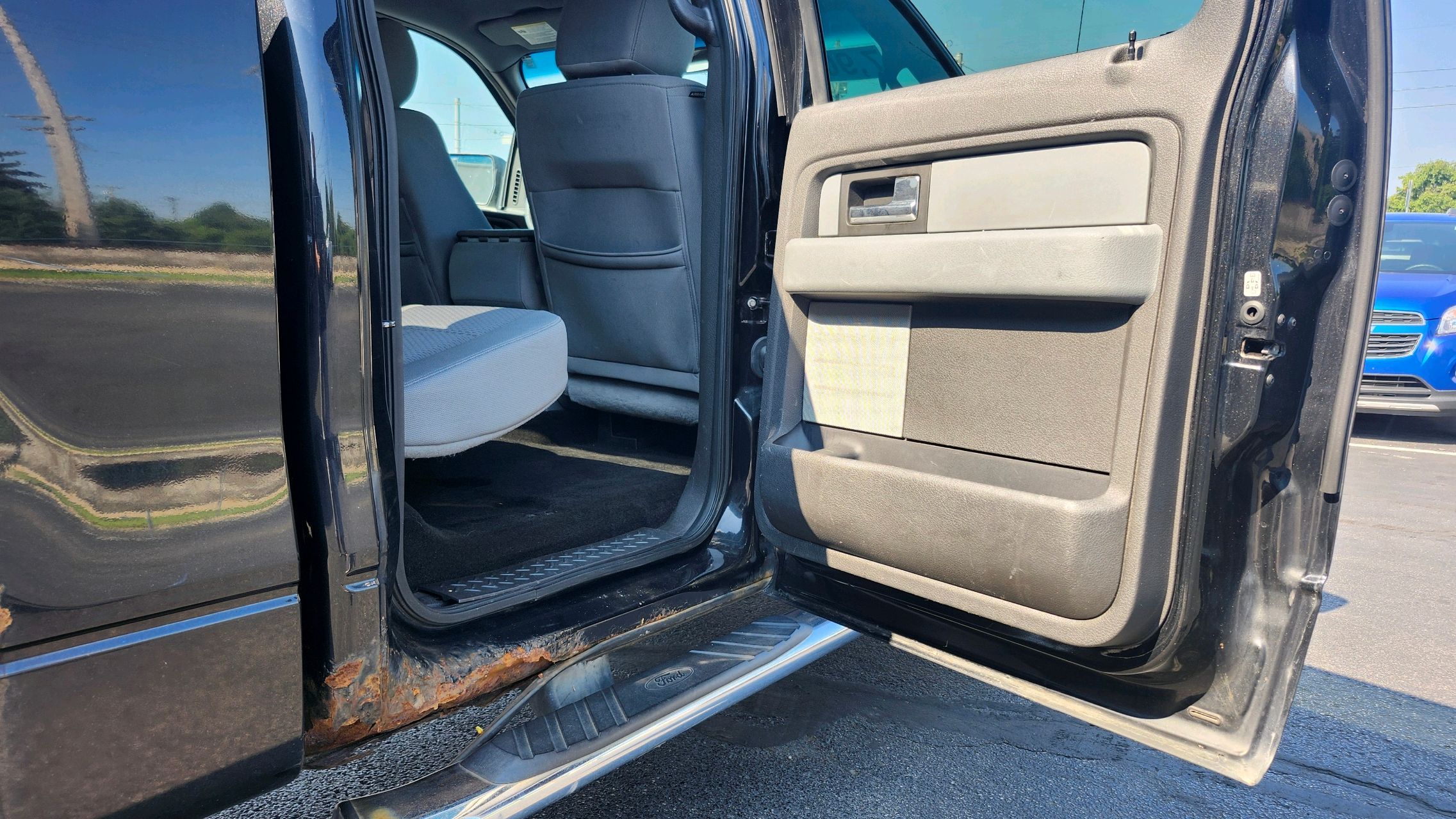 2013 Ford F-150 photo 26