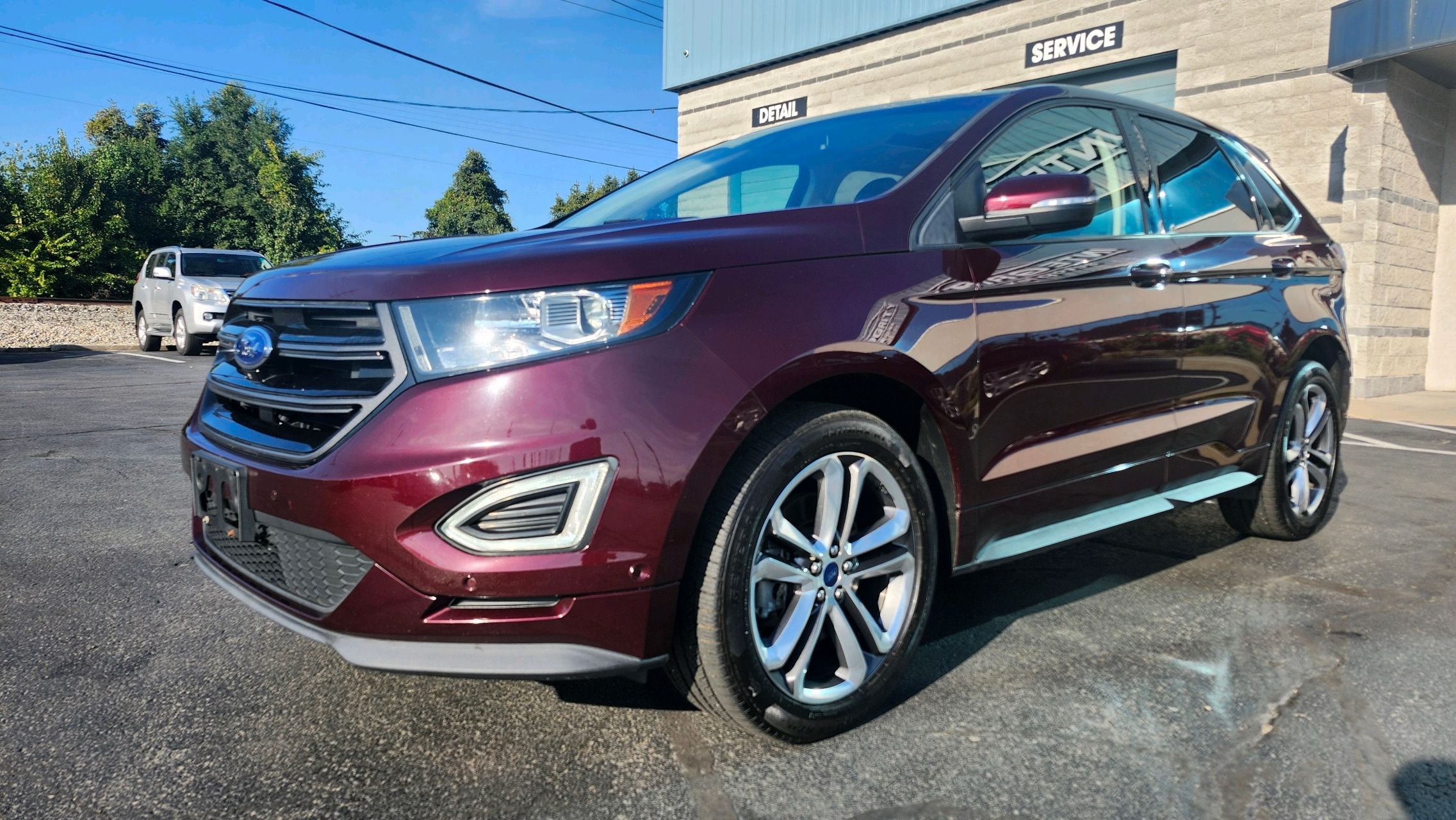 2019 Ford Edge SEL photo 18