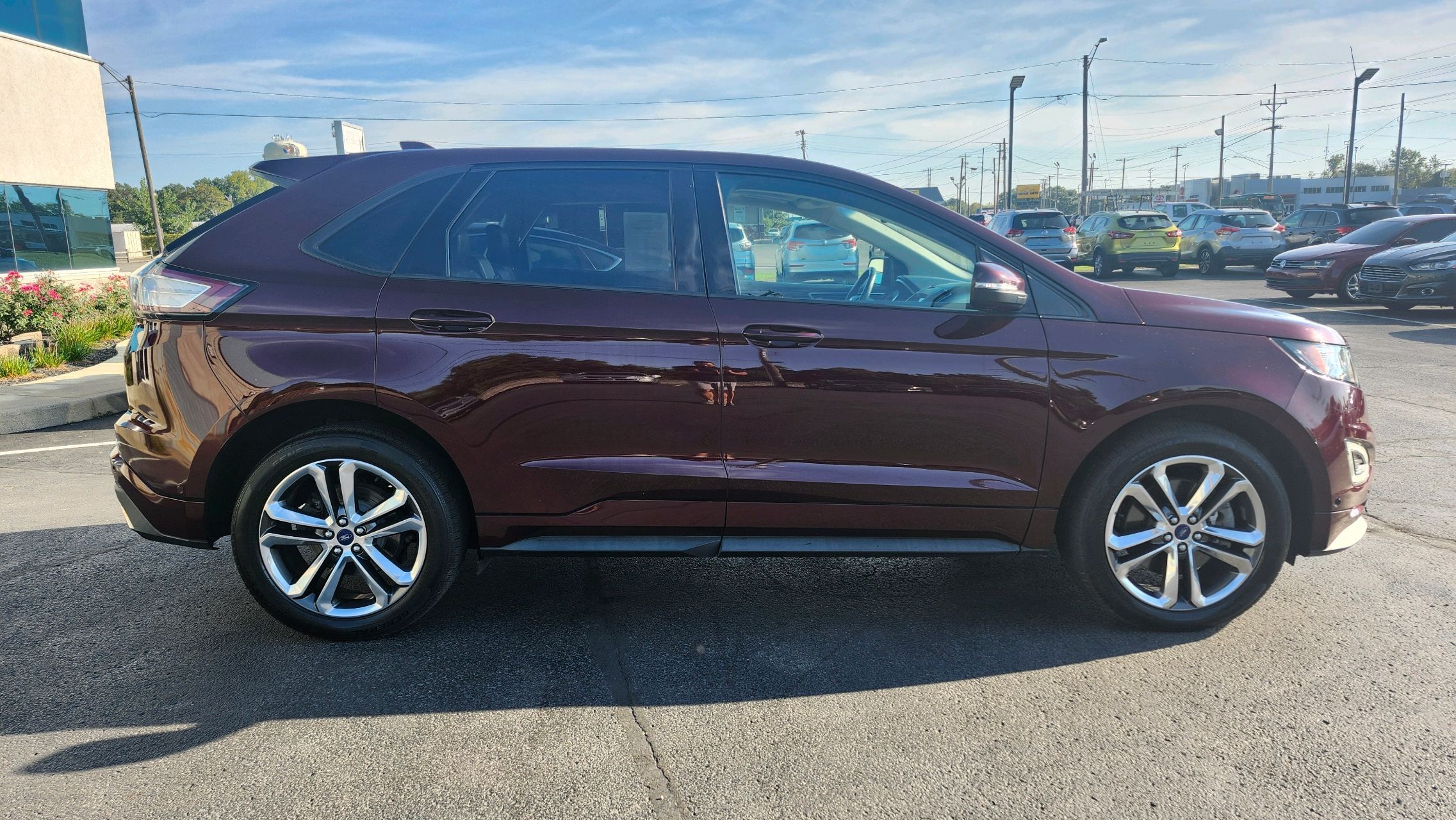 2019 Ford Edge SEL photo 13