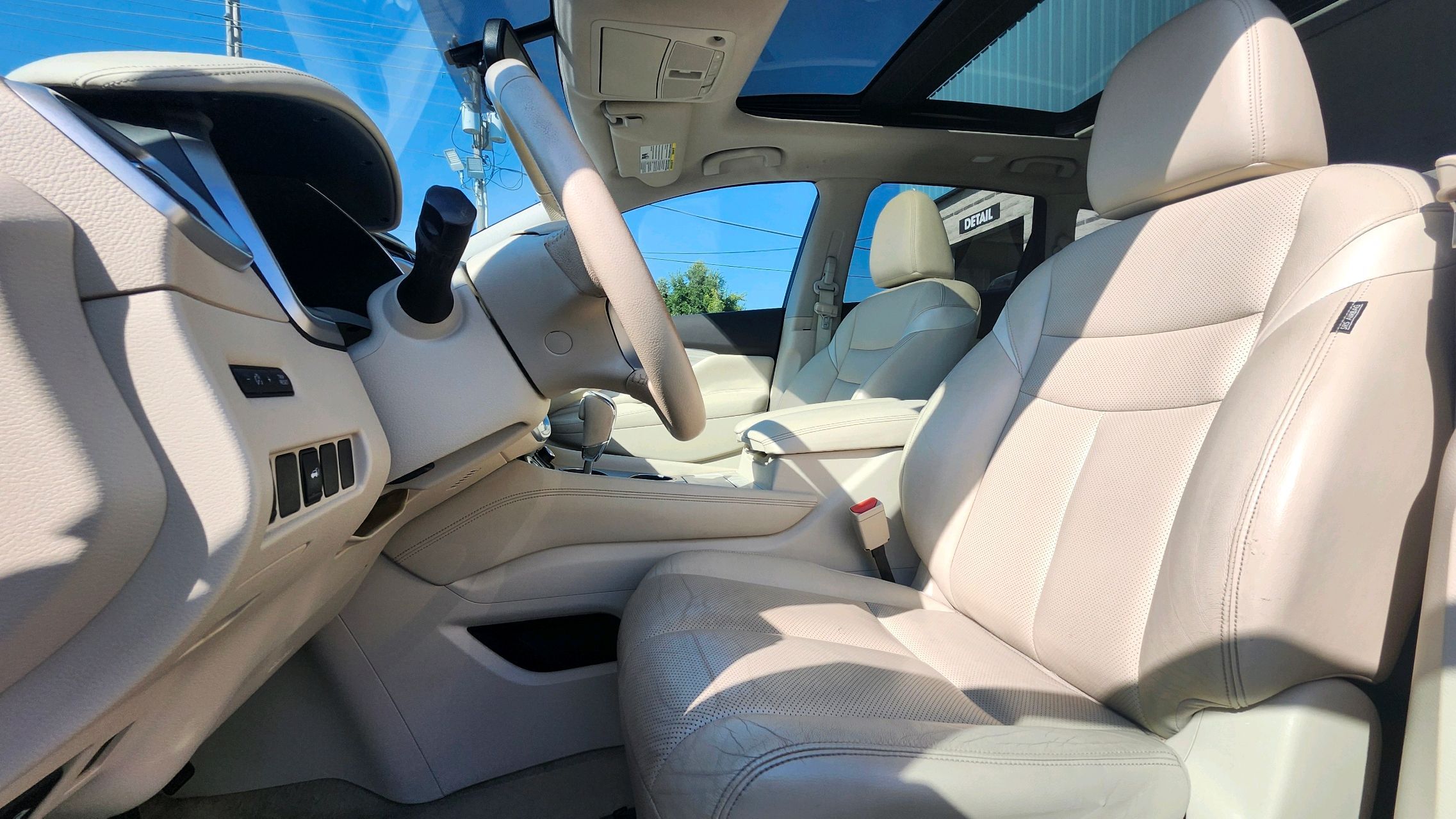 2015 Nissan Murano SL photo 10