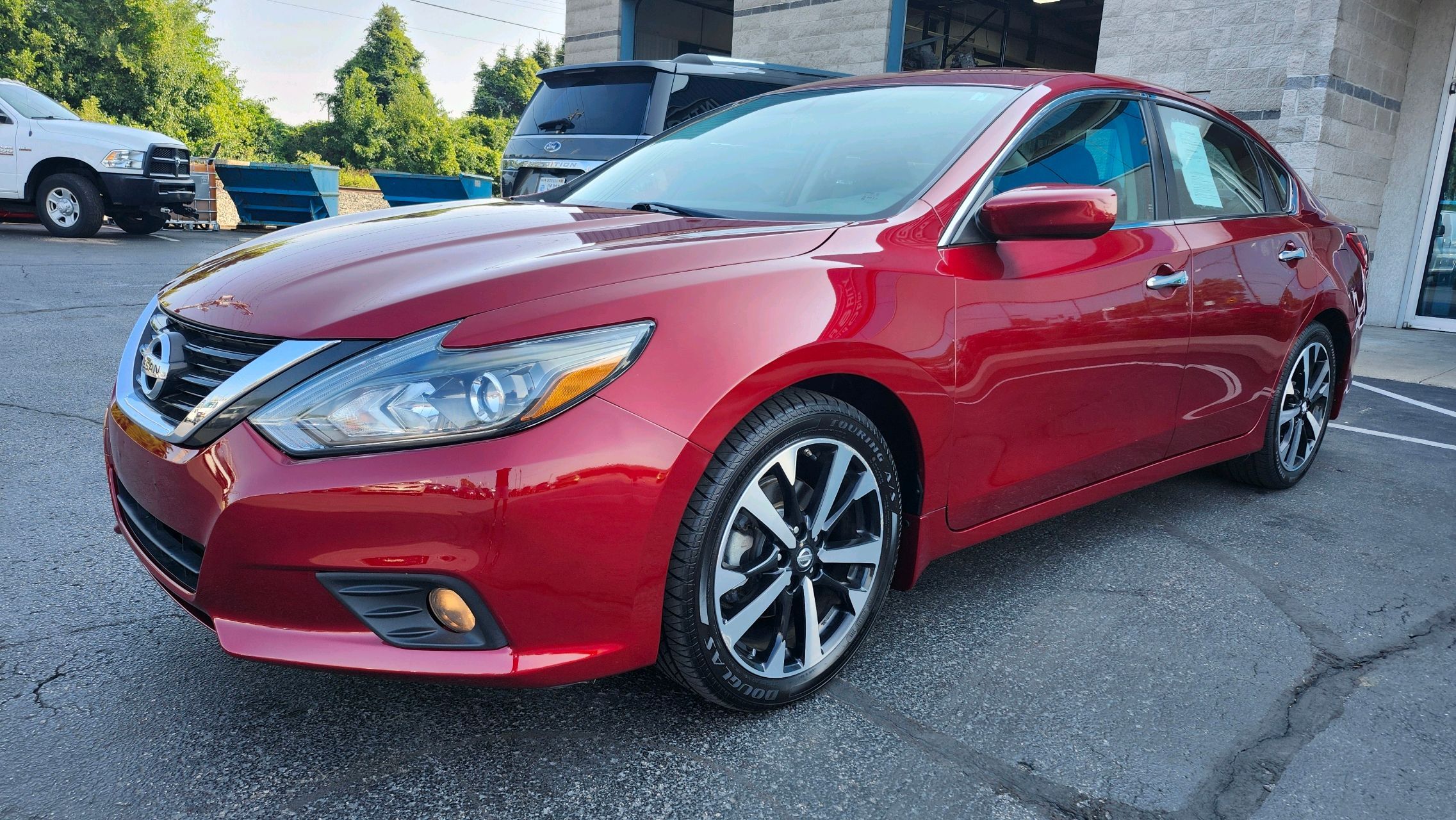 2018 Nissan Altima 2.5 SR photo 7