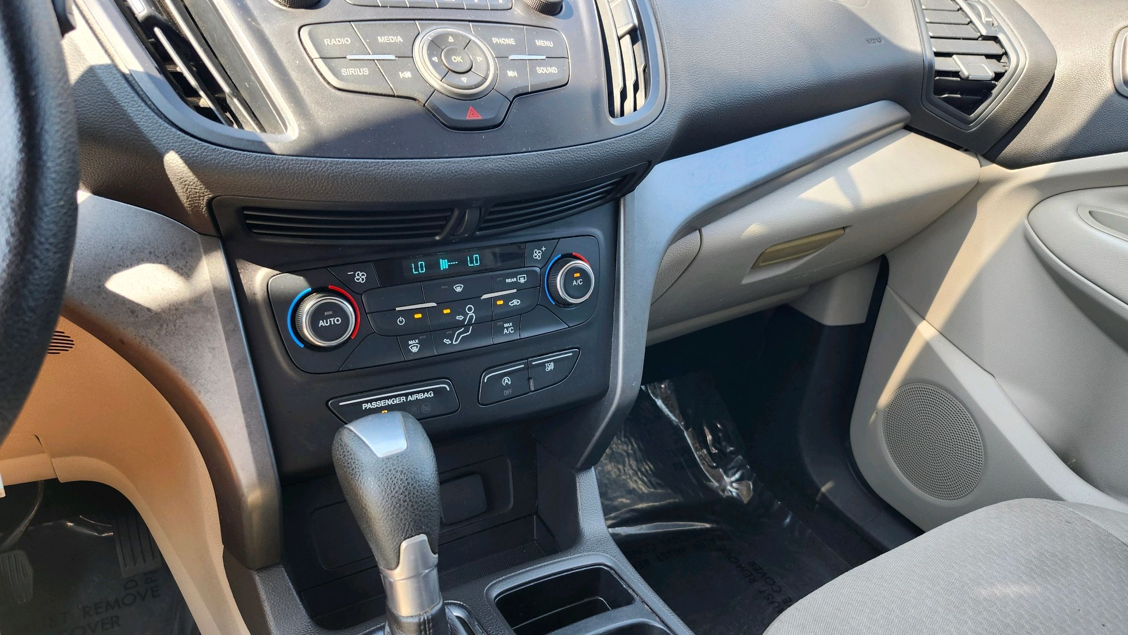 2017 Ford Escape SE photo 15