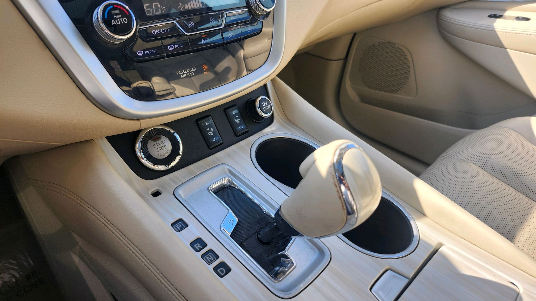 2015 Nissan Murano SL photo 18