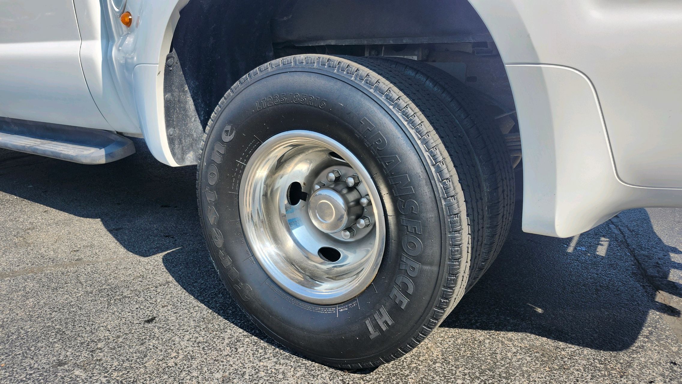 2002 Ford F-350 photo 31