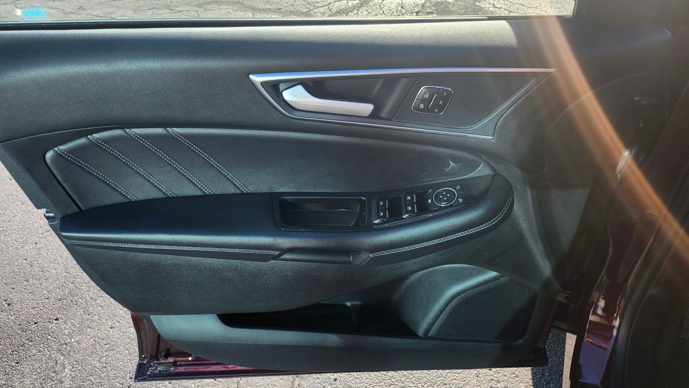2019 Ford Edge SEL photo 23