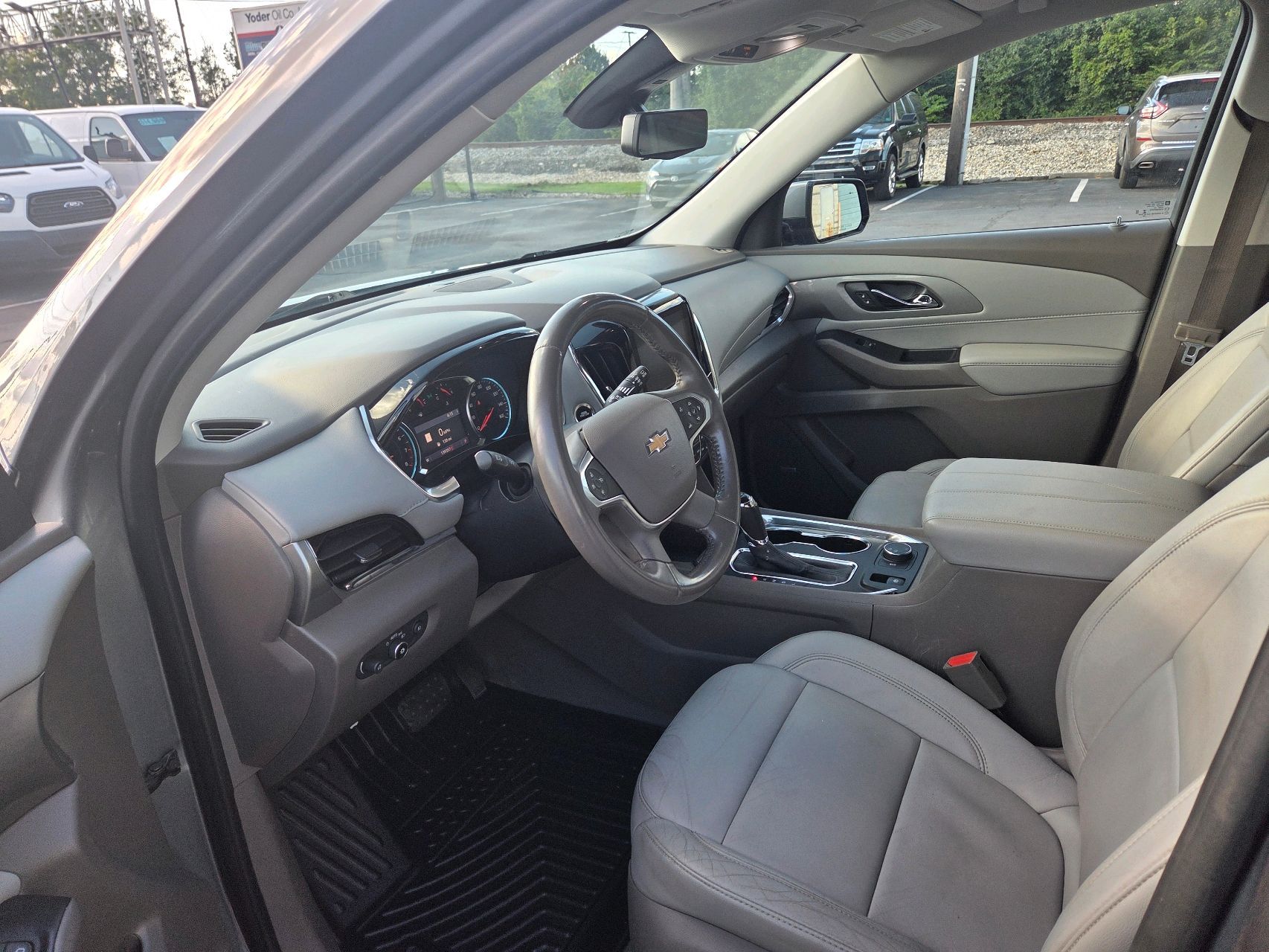 2020 Chevrolet Traverse photo 5