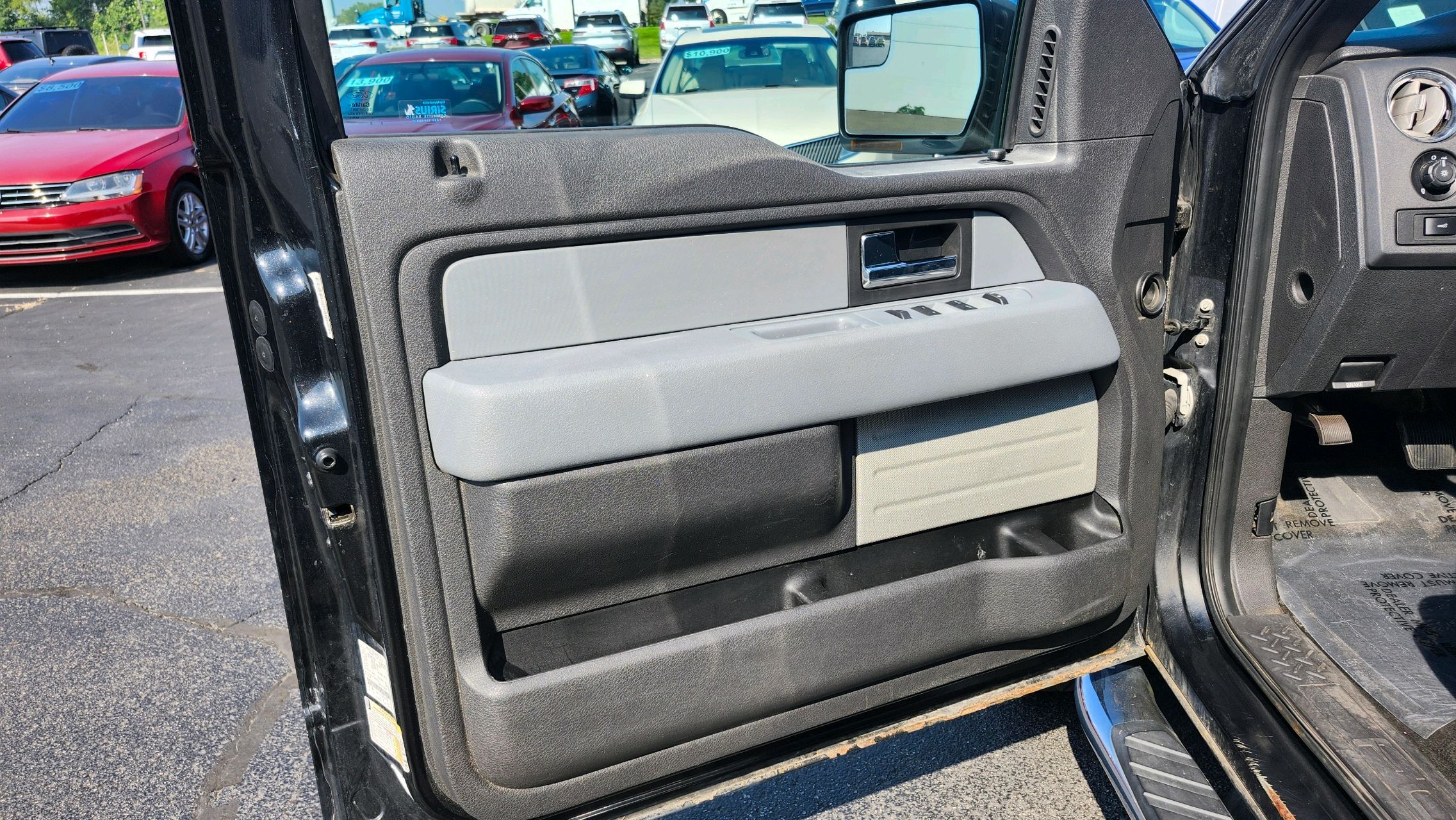 2015 Chrysler 200 S photo 52