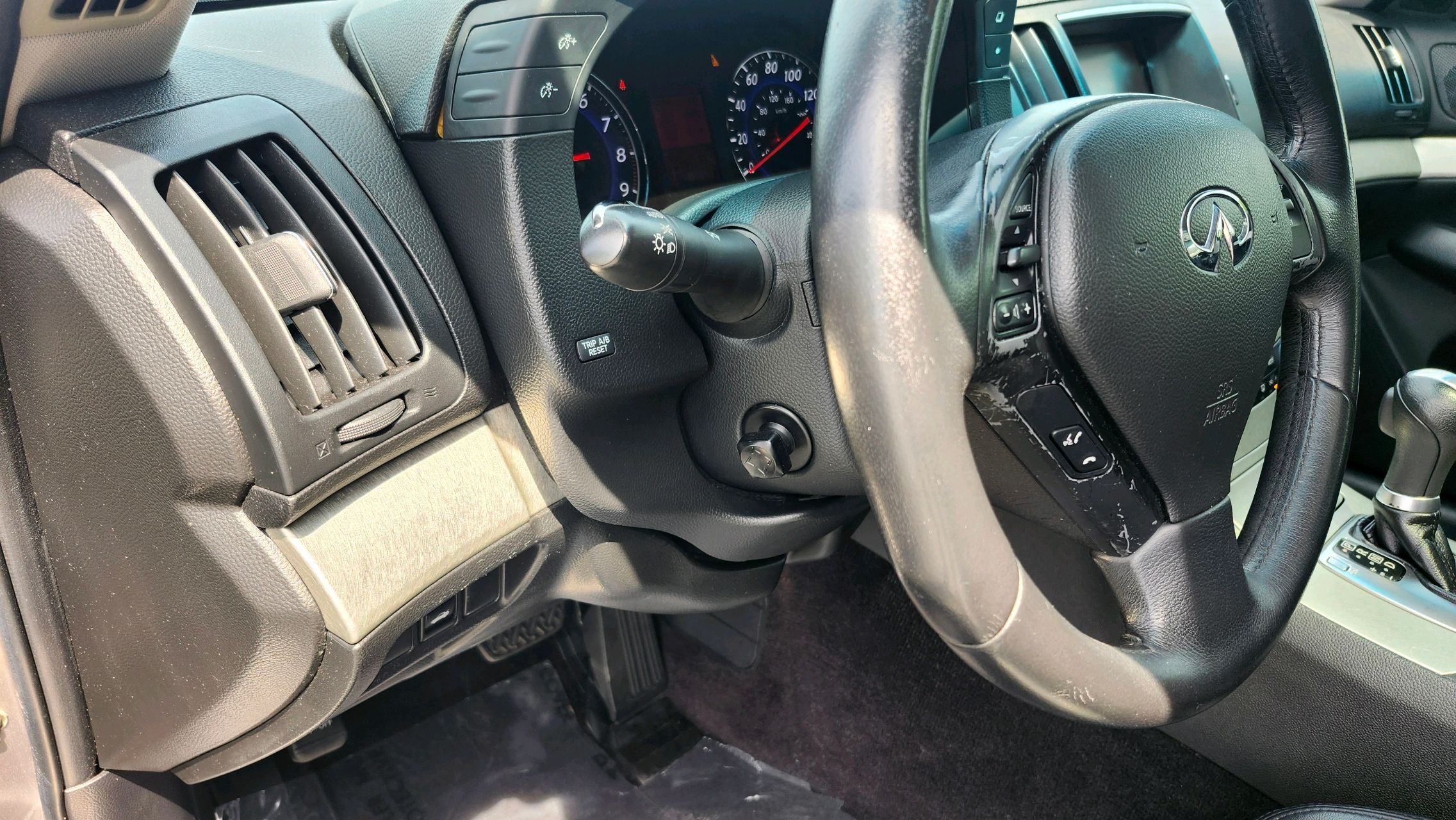 INFINITI G35x