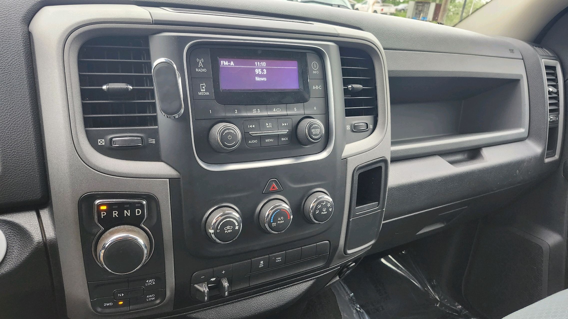 2017 Ram ProMaster City Tradesman Cargo Van photo 39
