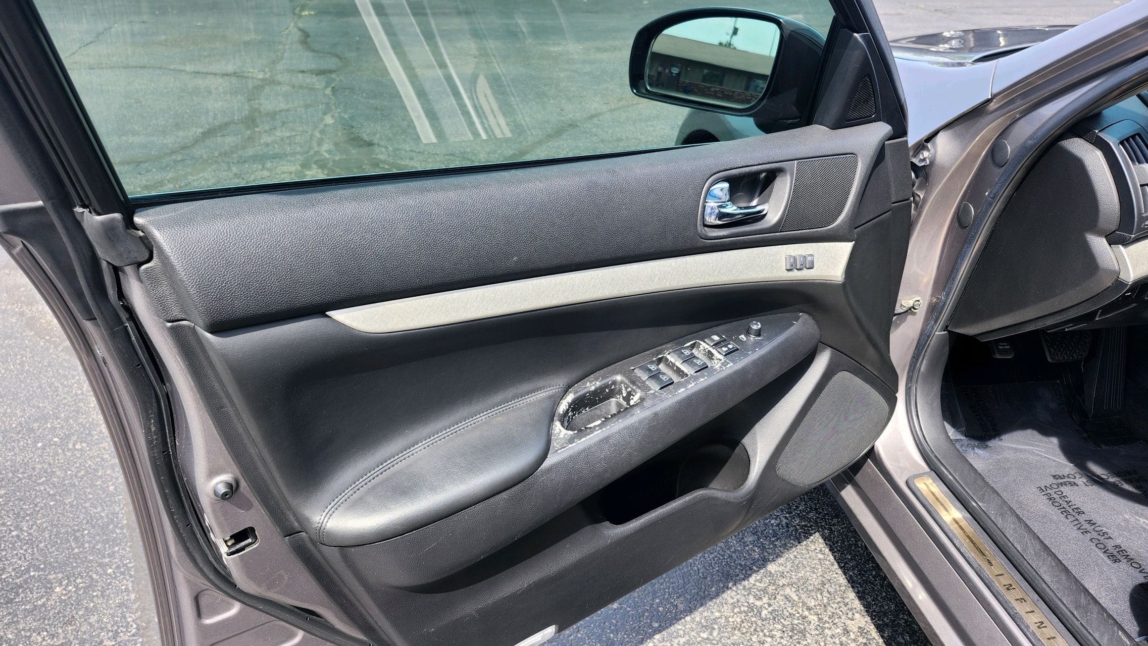 INFINITI G35x