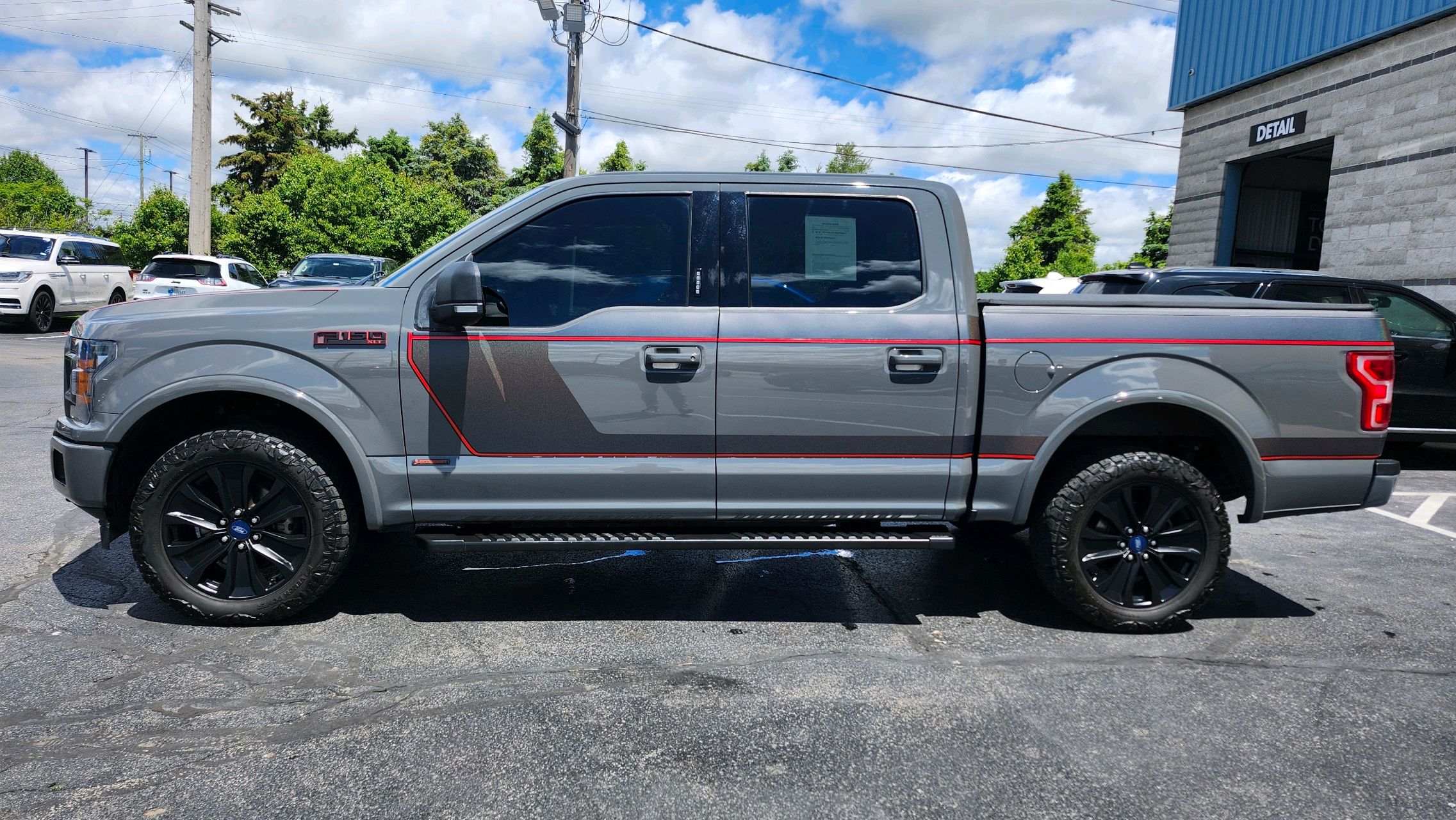 2015 Ford F-150 XLT photo 49