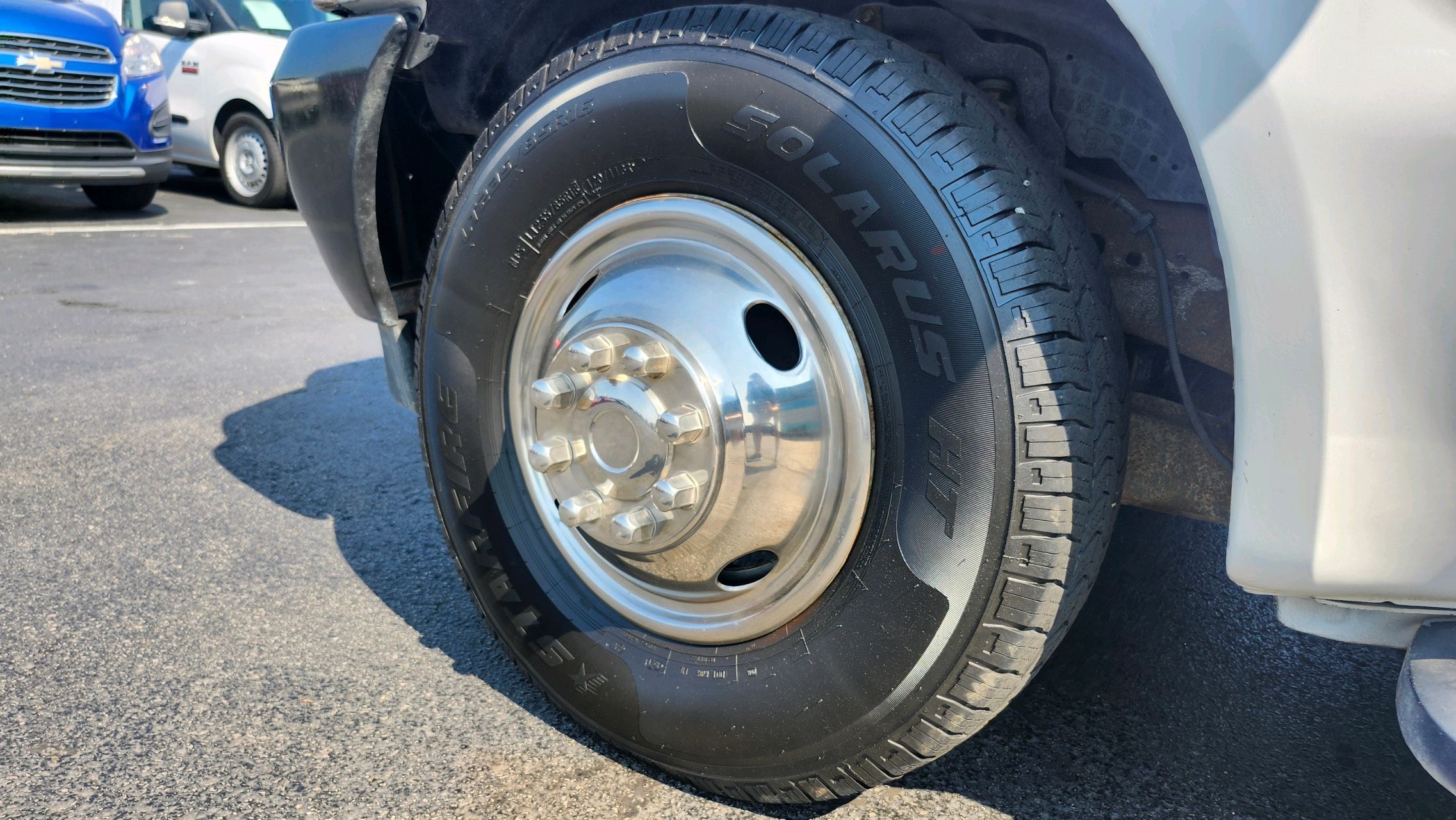 2002 Ford F-350 photo 30
